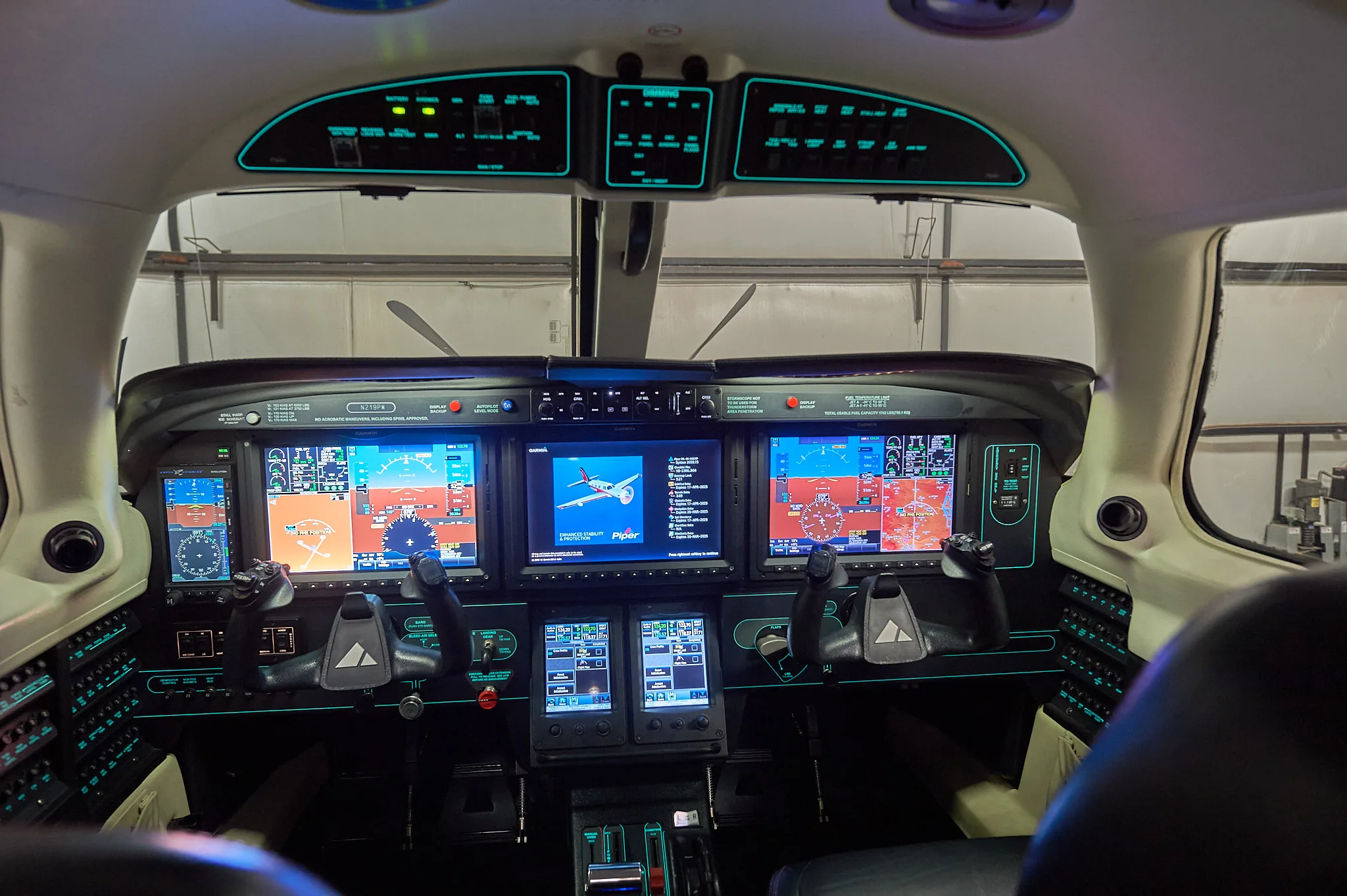 Cockpit and instrument panel of a 2016 Piper M600 PA46 – 600TP.