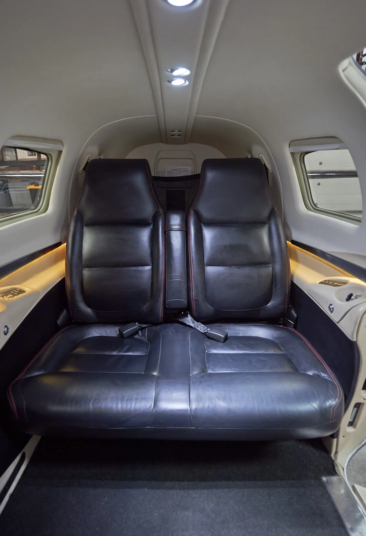 Cabin interior of a 2016 Piper M600 PA46 – 600TP.