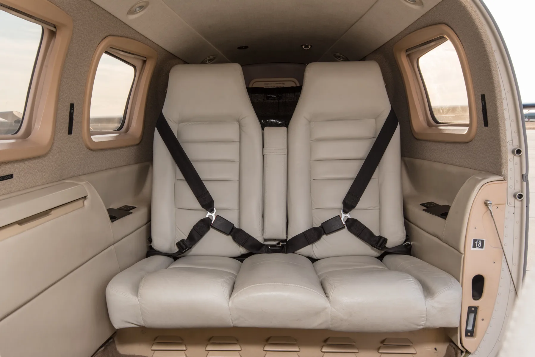 Cabin interior of a 2000 Piper MALIBU MIRAGE.