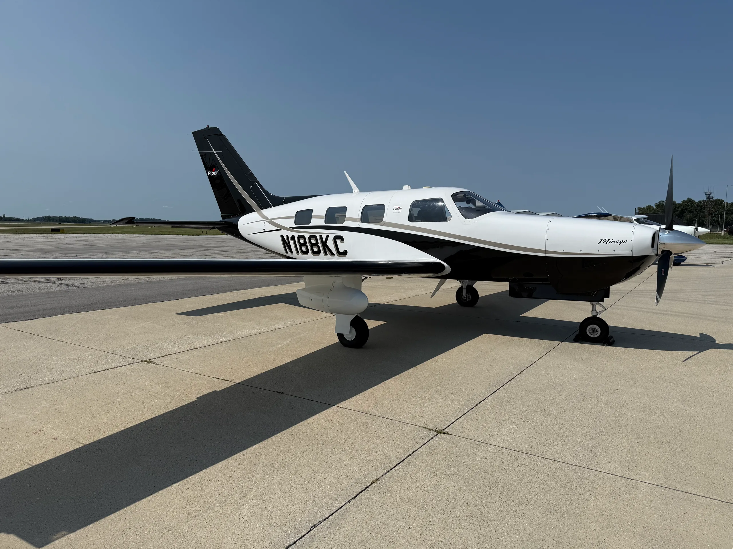 Exterior view of a 2013 Piper Mirage.