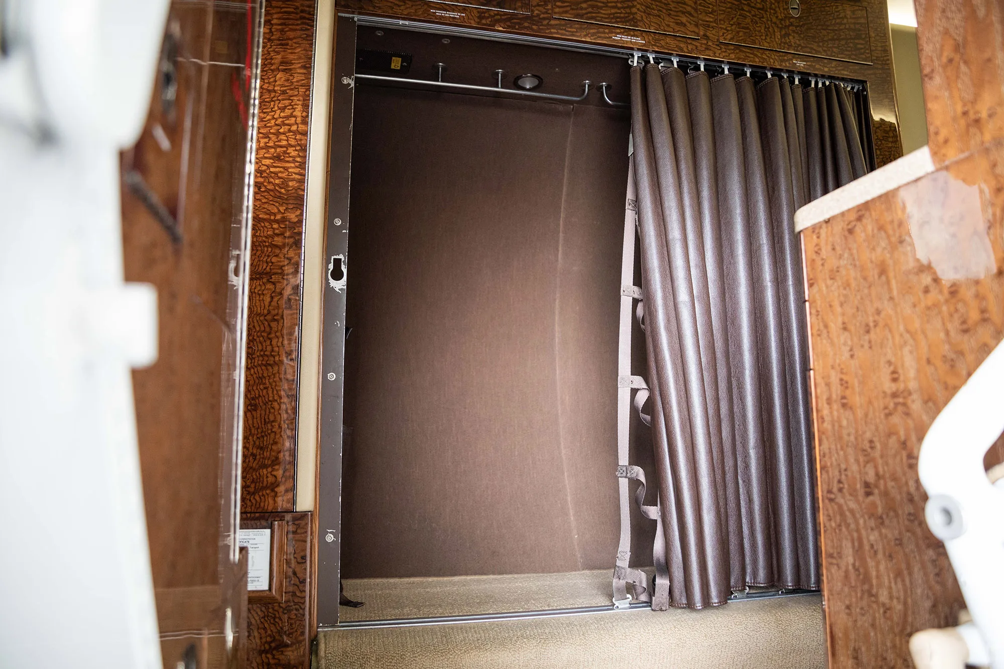 Cabin interior of a 2000 Hawker 800xp sn 258454.