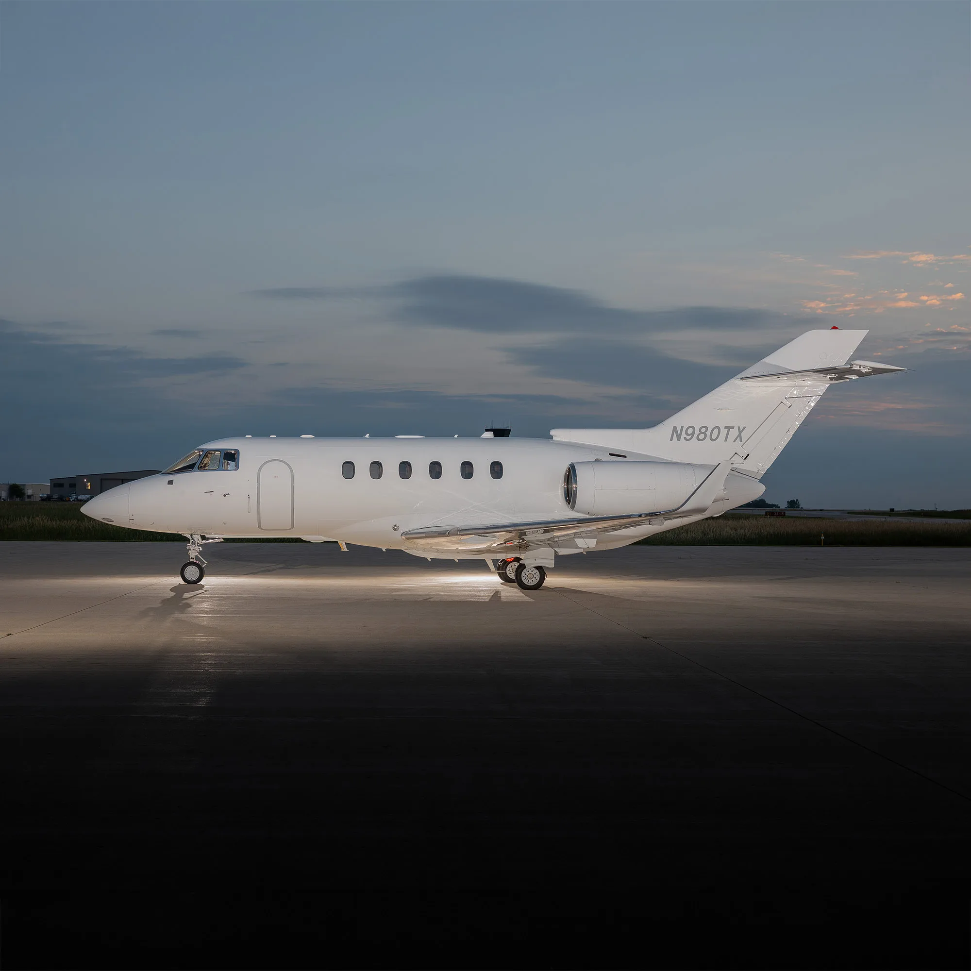 Exterior view of a 2008 Hawker 900xp sn ha 0014.