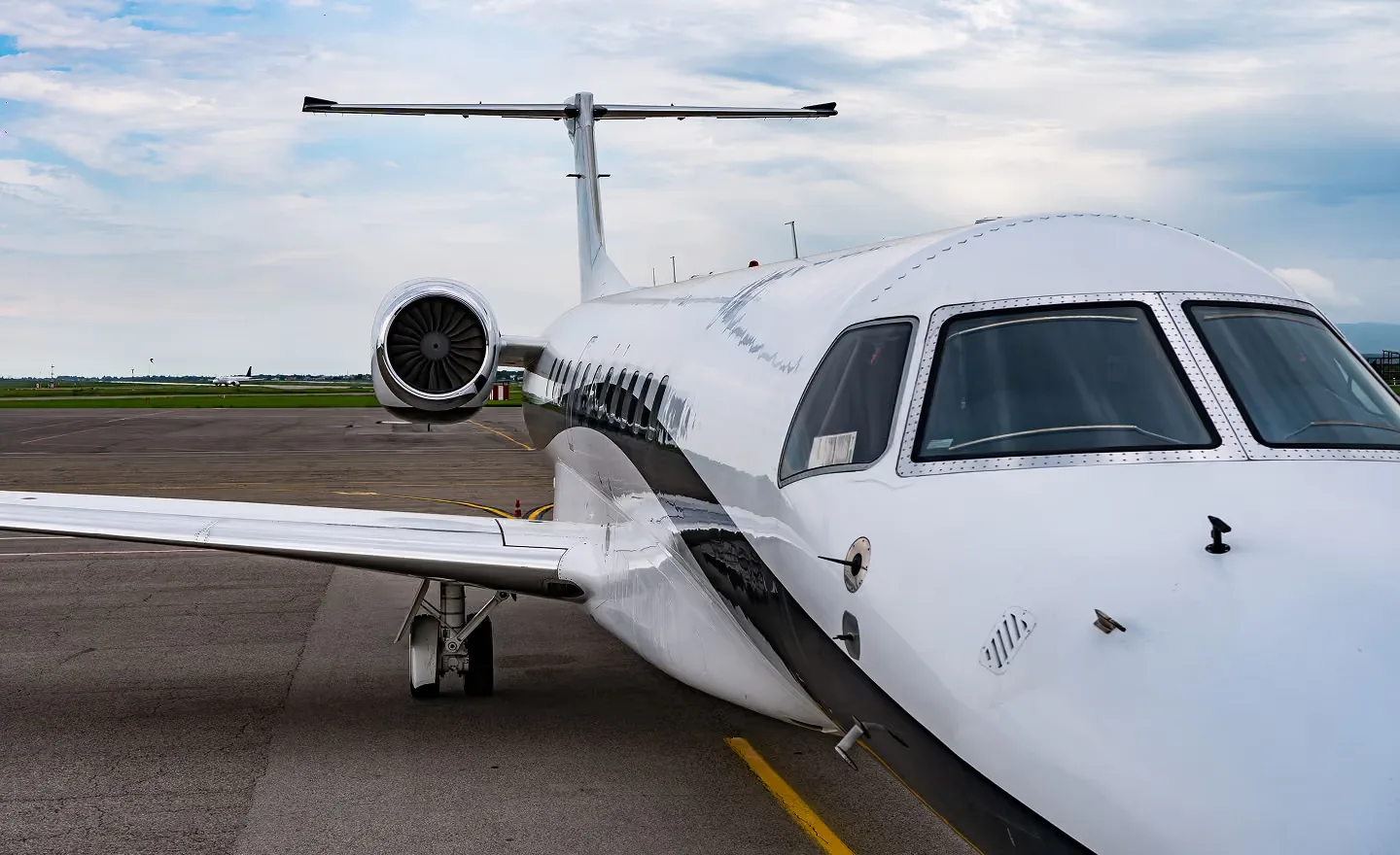 2011 Embraer Legacy 650