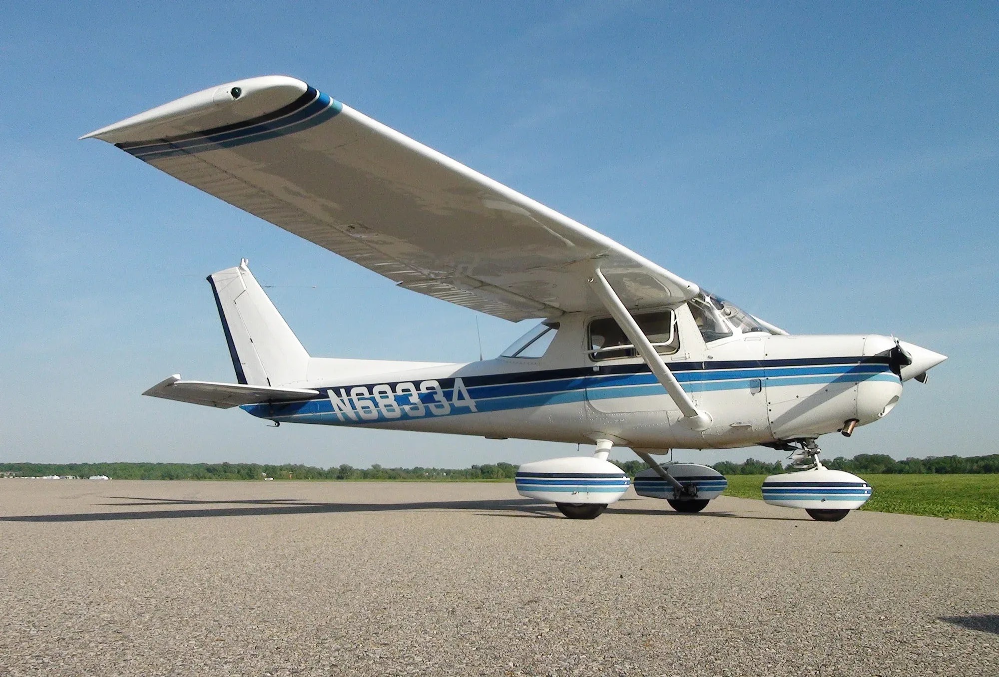 Cessna 152 — Aircraft — Michigan Flyers