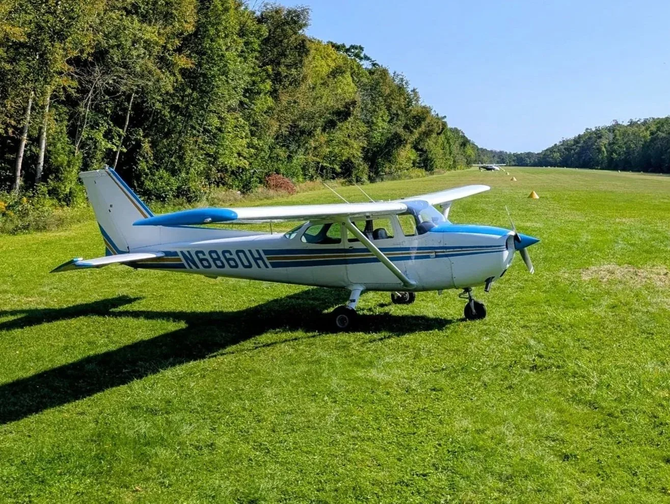 Cessna 172 — Aircraft — Michigan Flyers