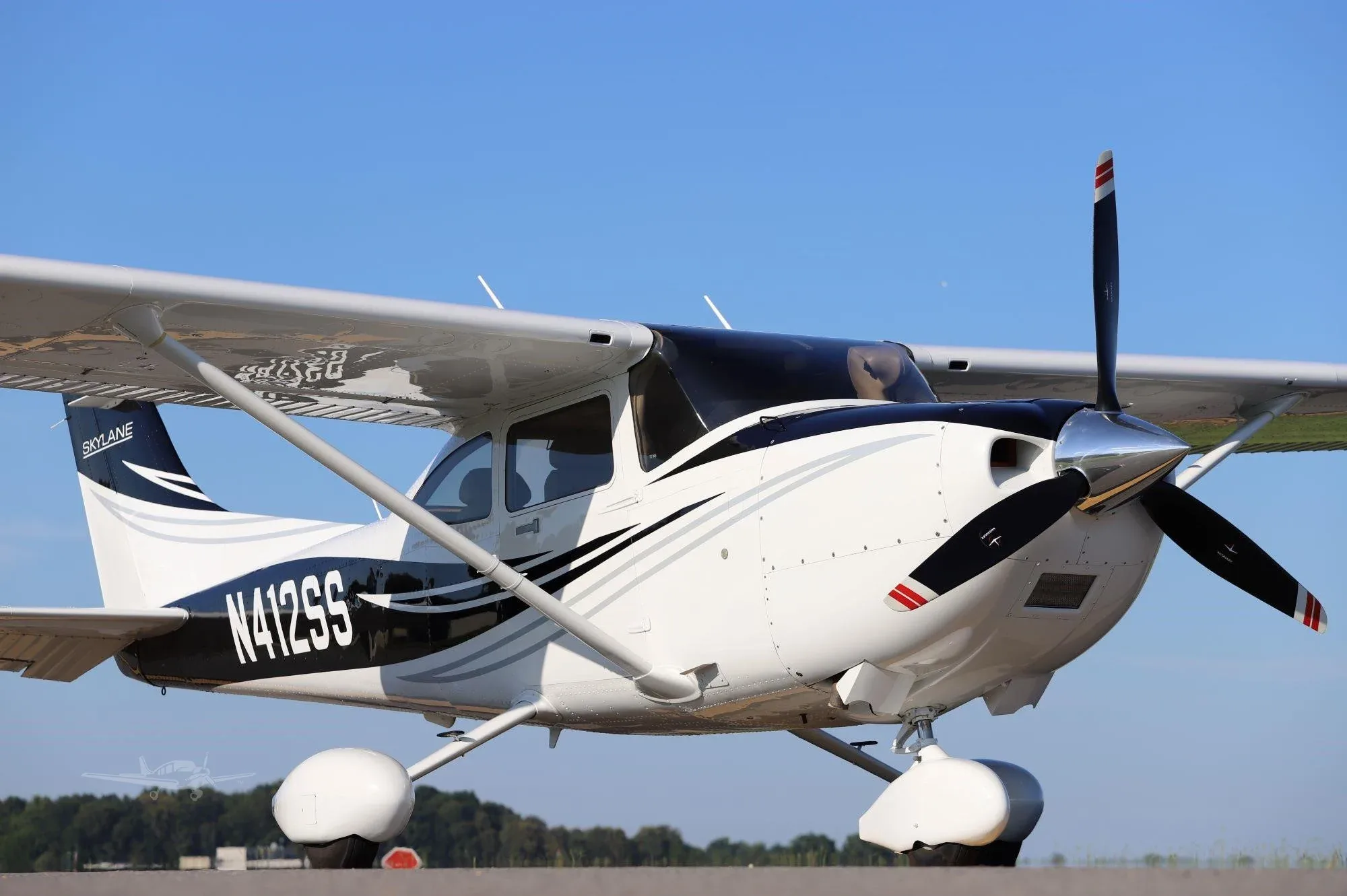 Cessna 182T Skylane