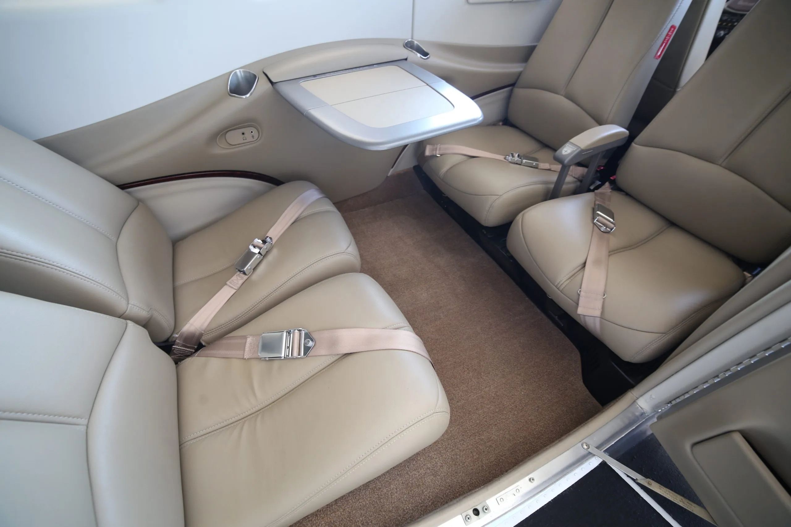 Cabin interior of a 2016 Beechcraft G58 BARON.