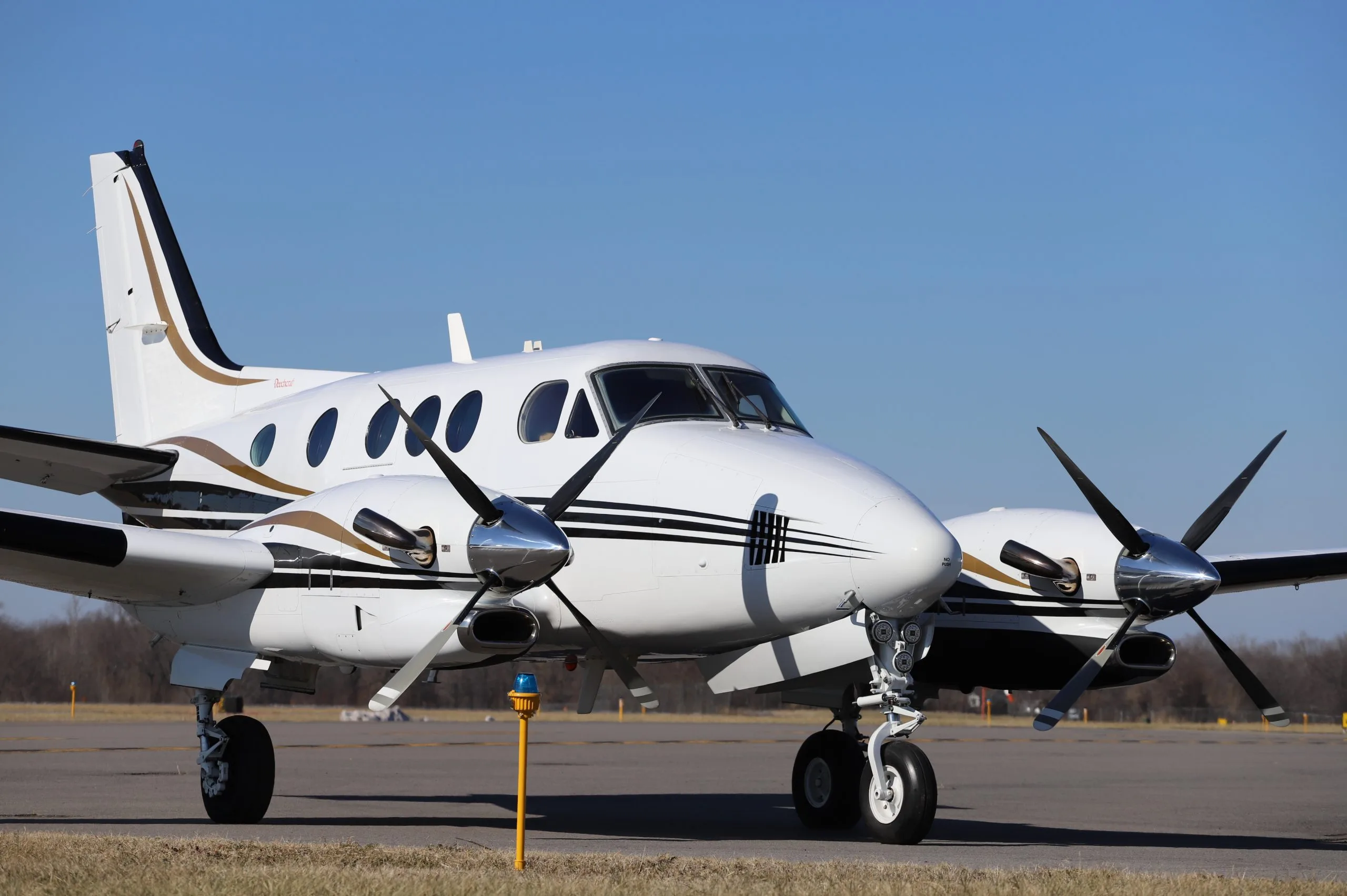 BEECHCRAFT KING AIR C90B