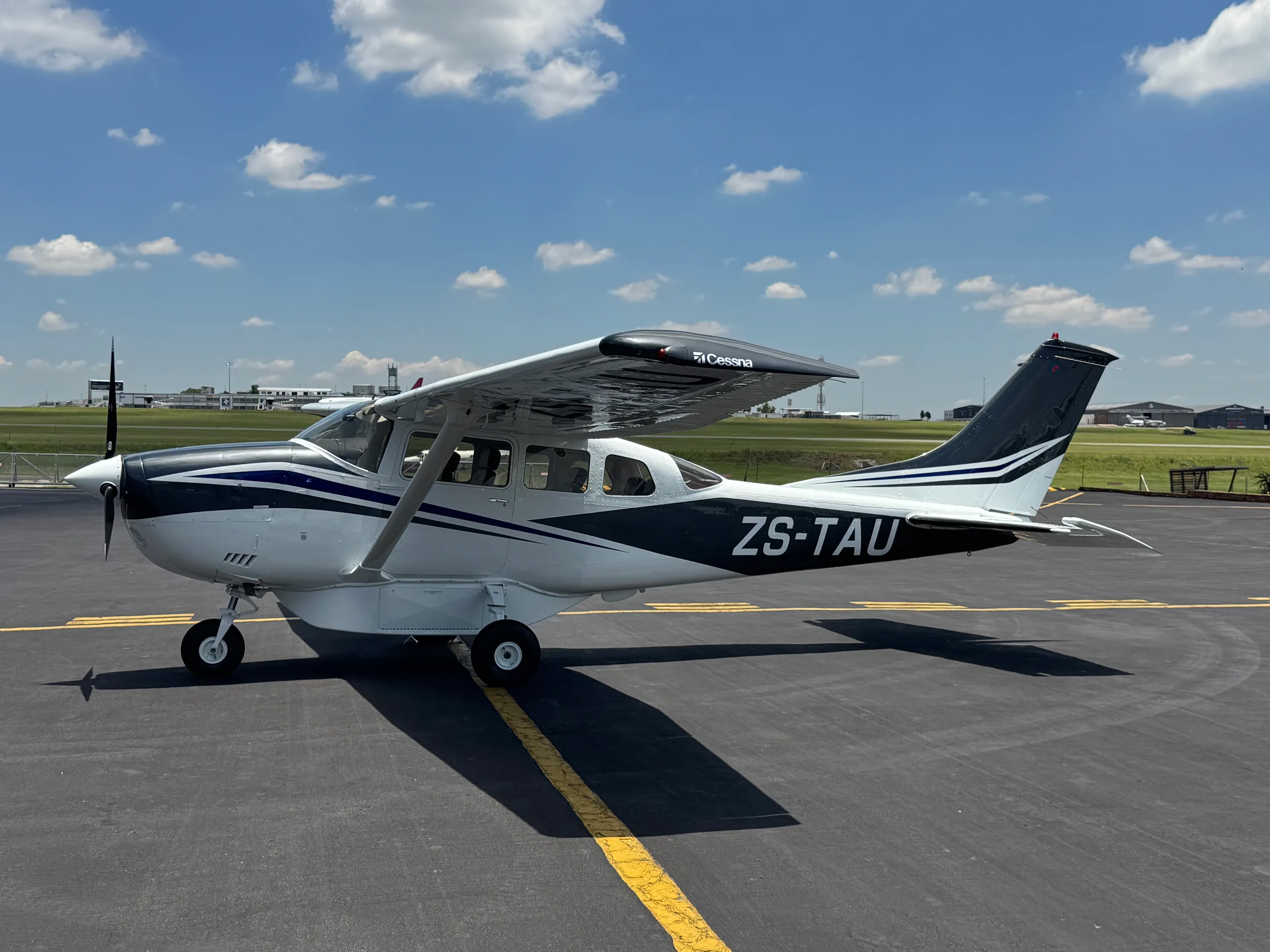 Marketing image of a 1972 Cessna U206.