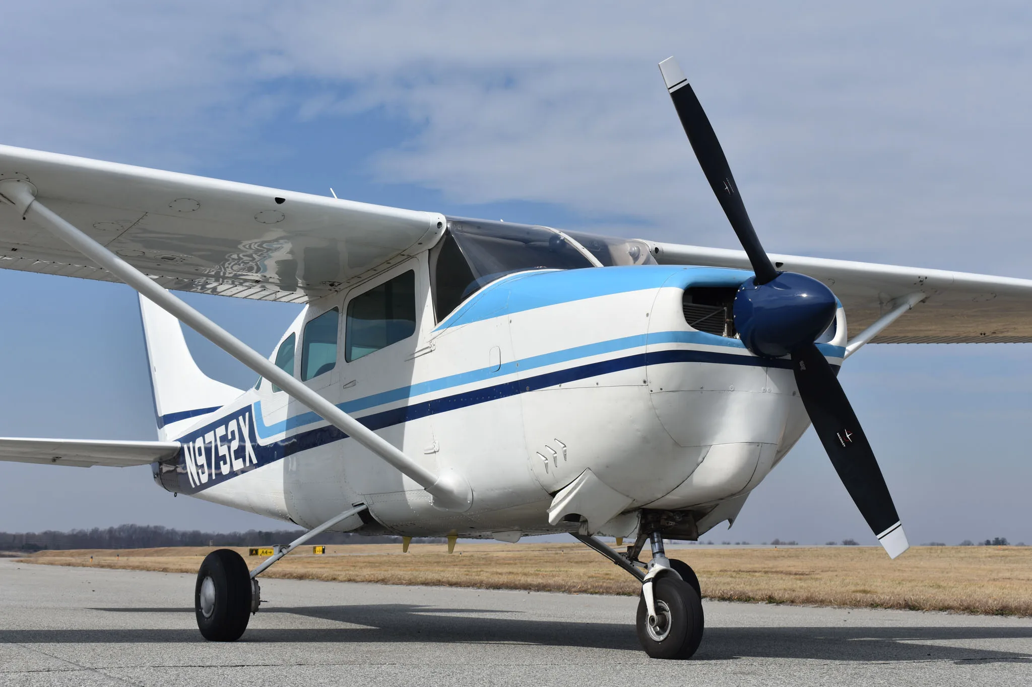 Exterior view of a 1962 Cessna 210B, N9752X.