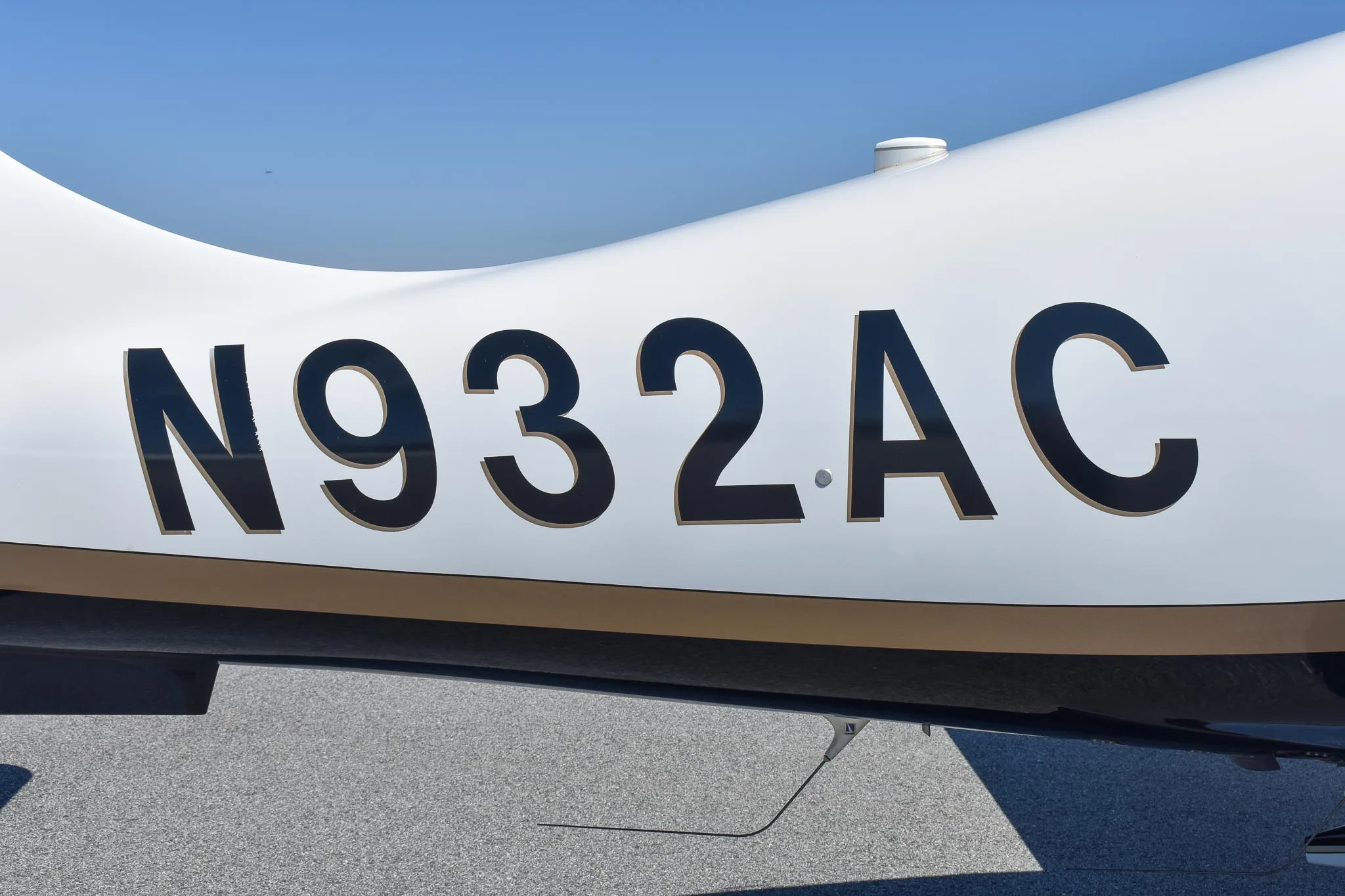 Engine detail of a 2008 Cessna 400.