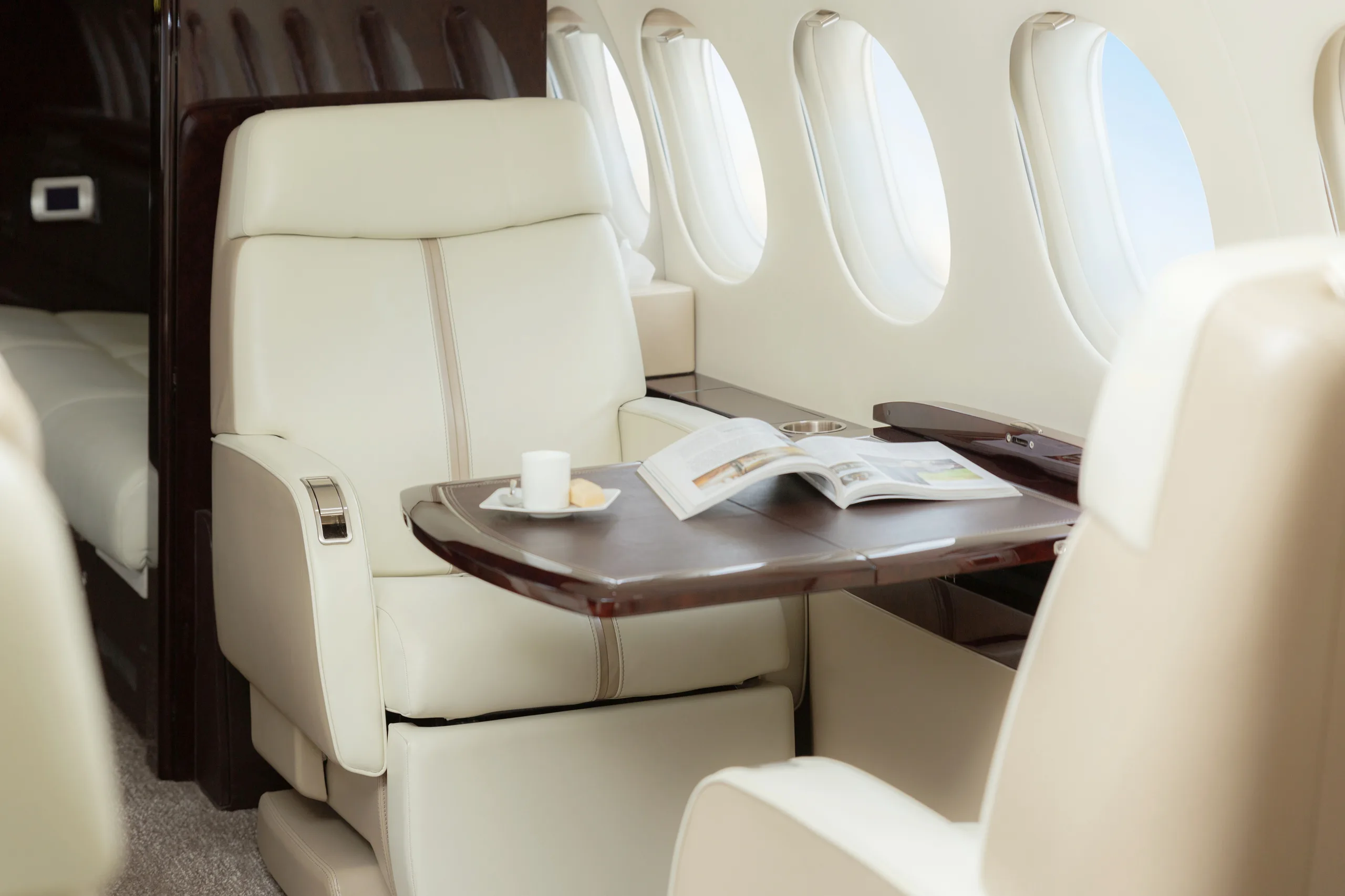 Cabin interior of a 2009 Dassault Falcon 7X MSN 040.
