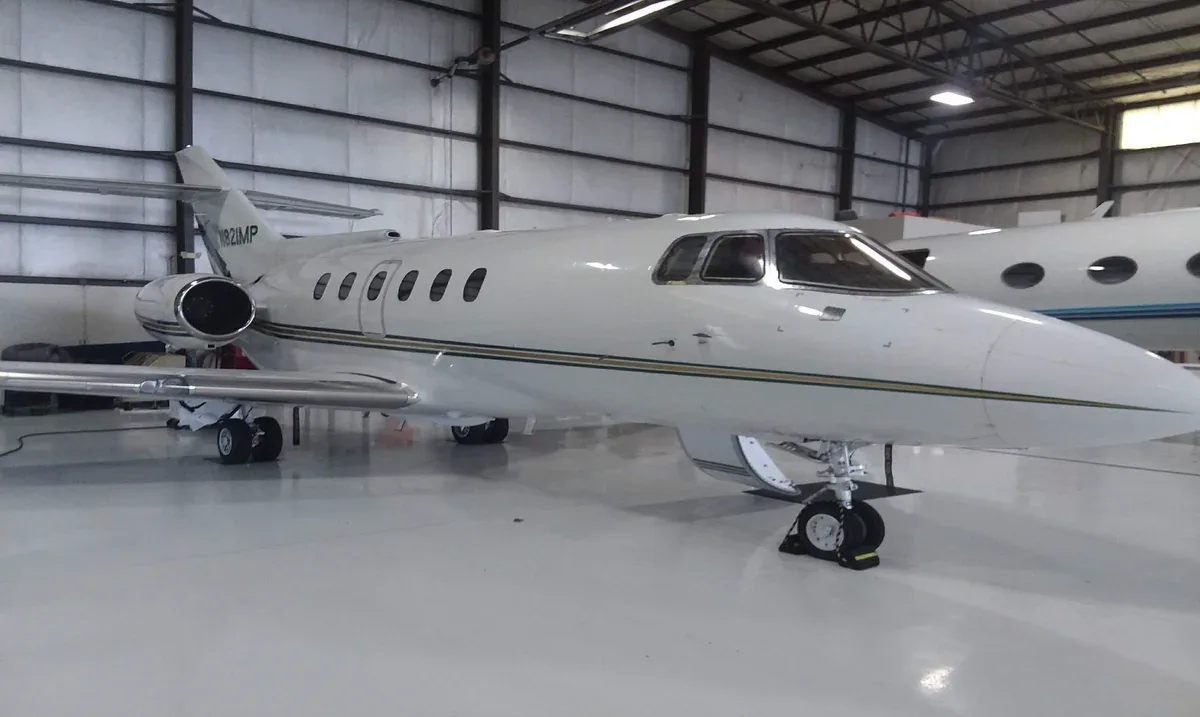 Exterior view of a 1985 Hawker 800A SN 258043, N821MP.