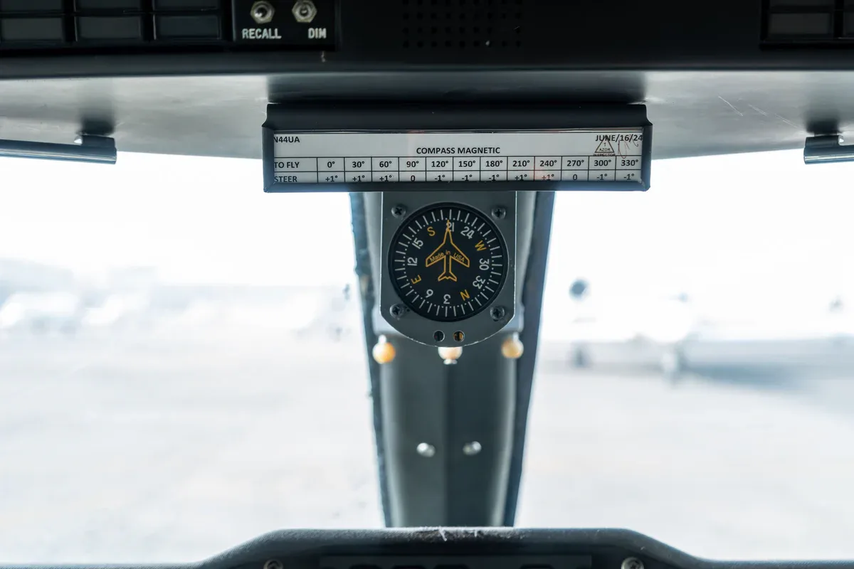 Avionics suite of a 1990 Bombardier Challenger 601-3A SN 5076.
