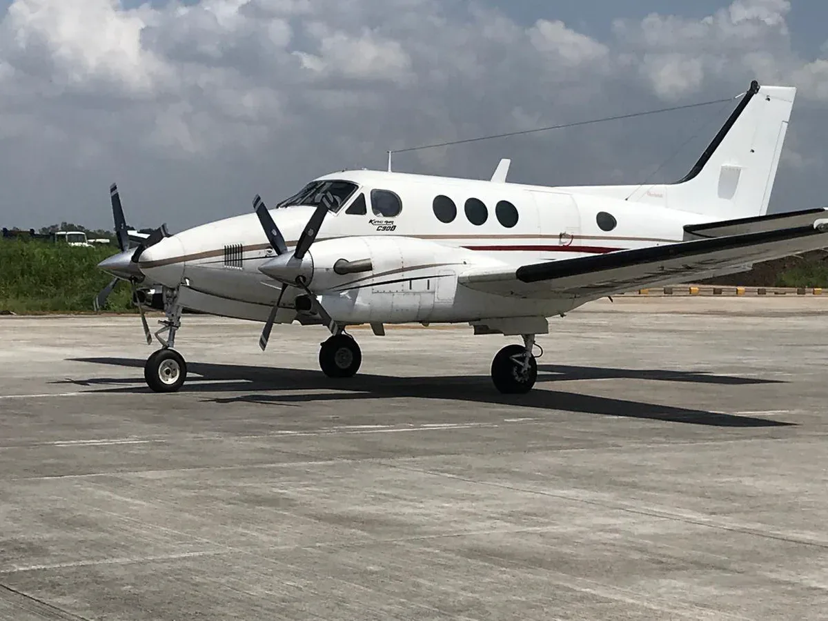 1995 Beechcraft King Air C90B SN LJ-1402
