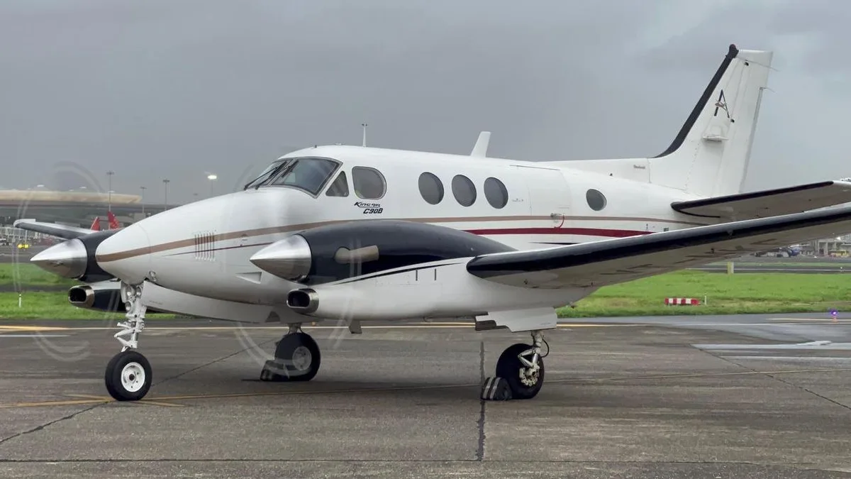 Exterior view of a 1995 Beechcraft King Air C90B SN, VT-NKF.