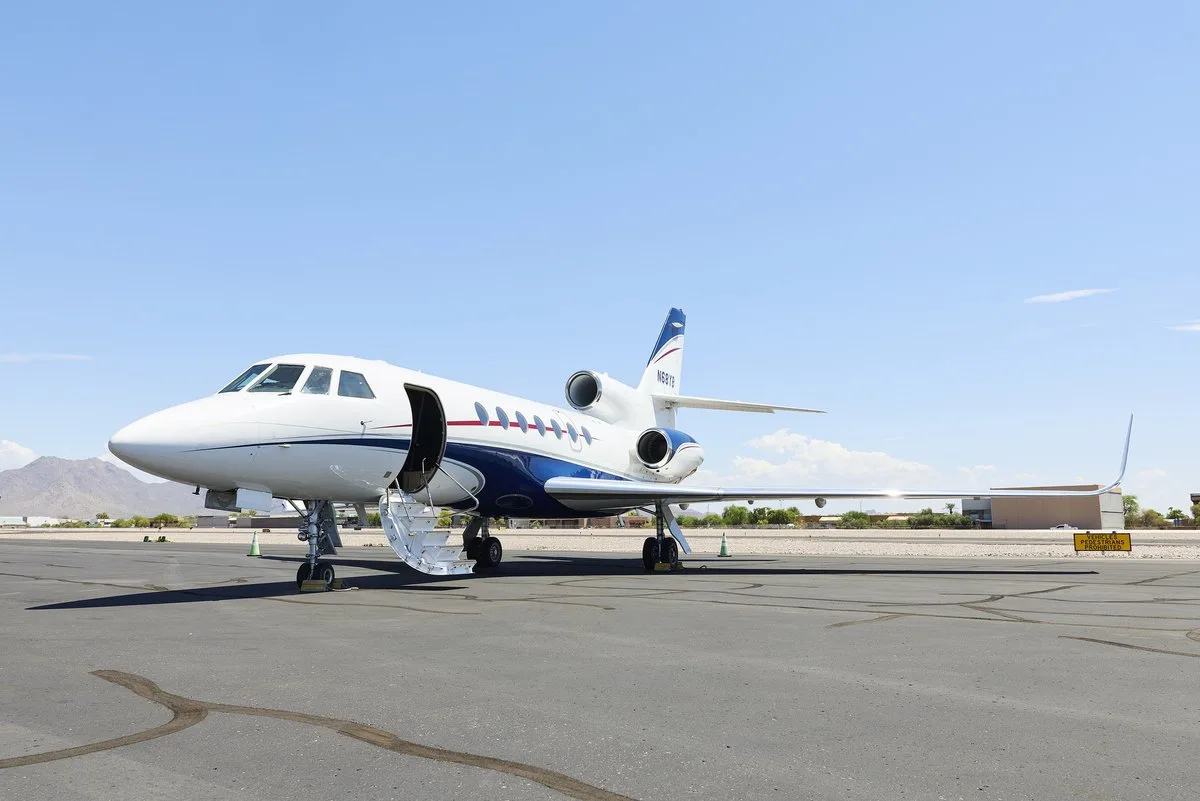 Exterior view of a 2000 Dassault Falcon 50EX SN, N68YB.