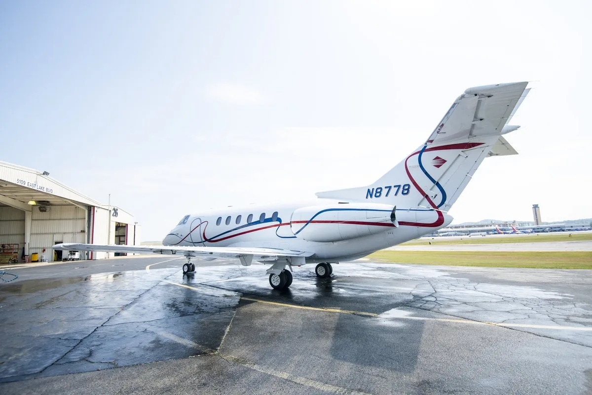 Exterior view of a 2002 Hawker 800XP SN 258560, N8778.