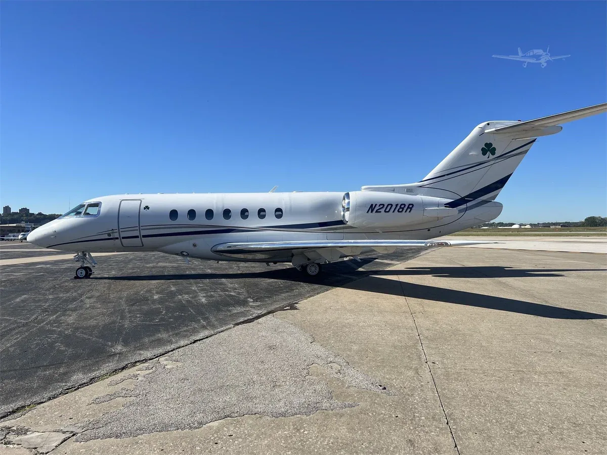 2011 Hawker 4000 SN RC-58