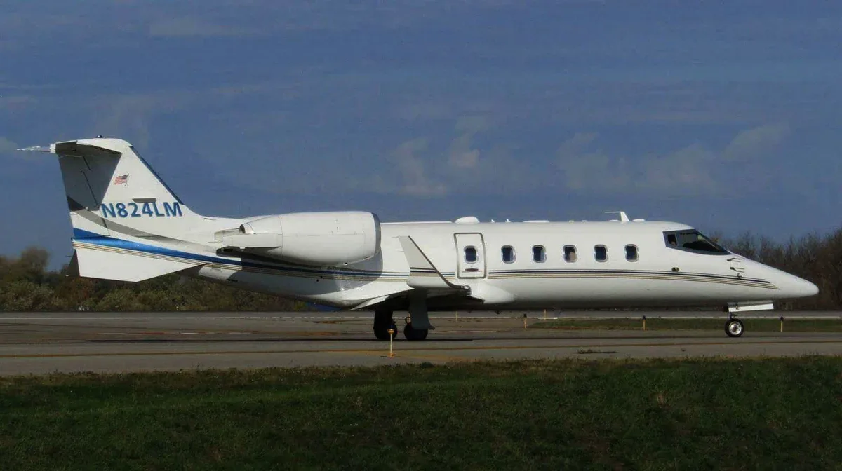 Exterior view of a 2012 Learjet 60XR SN, N824LM.