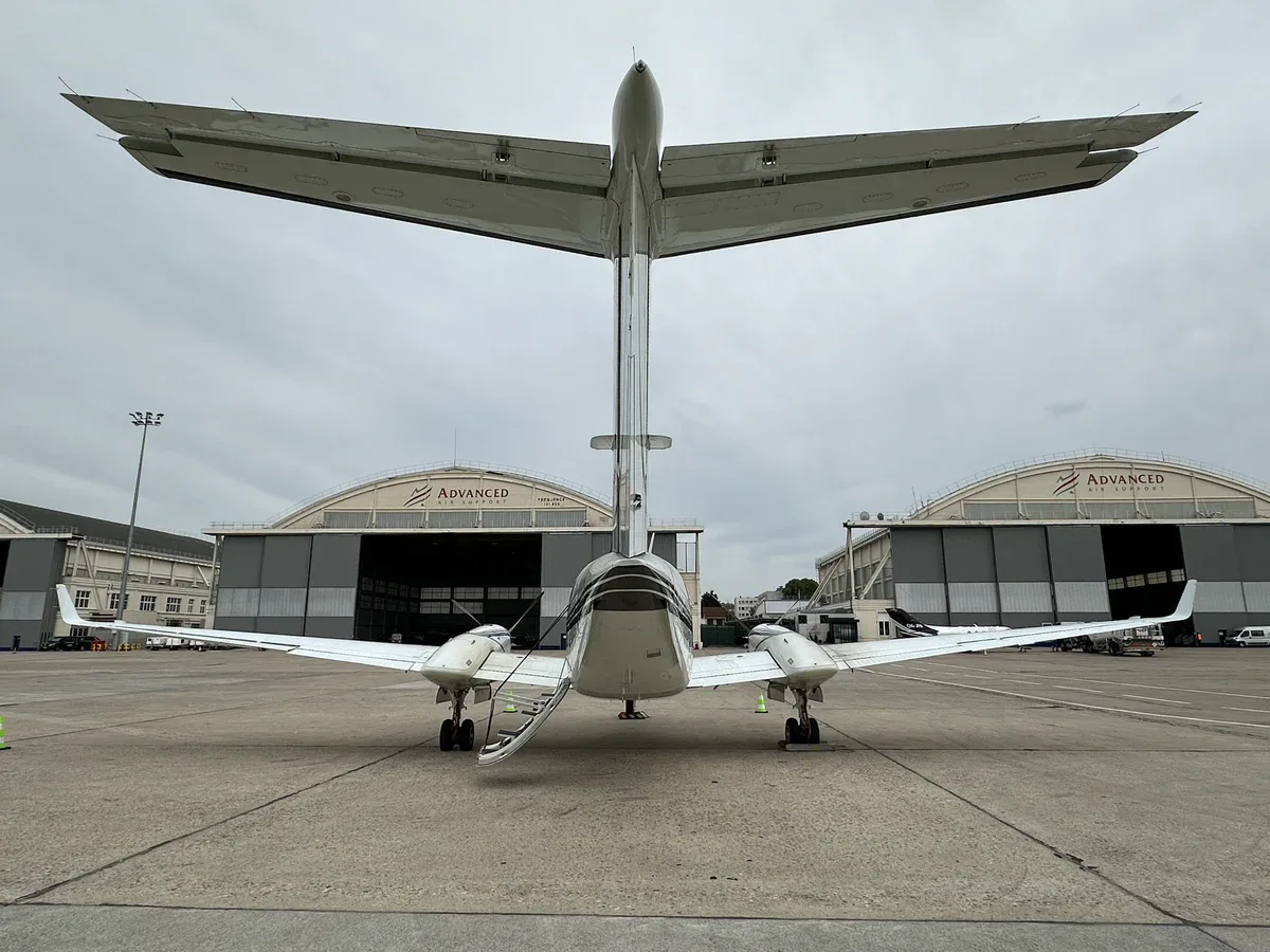 Exterior view of a 2014 Beechcraft King Air 350i SN, F-HMUT.