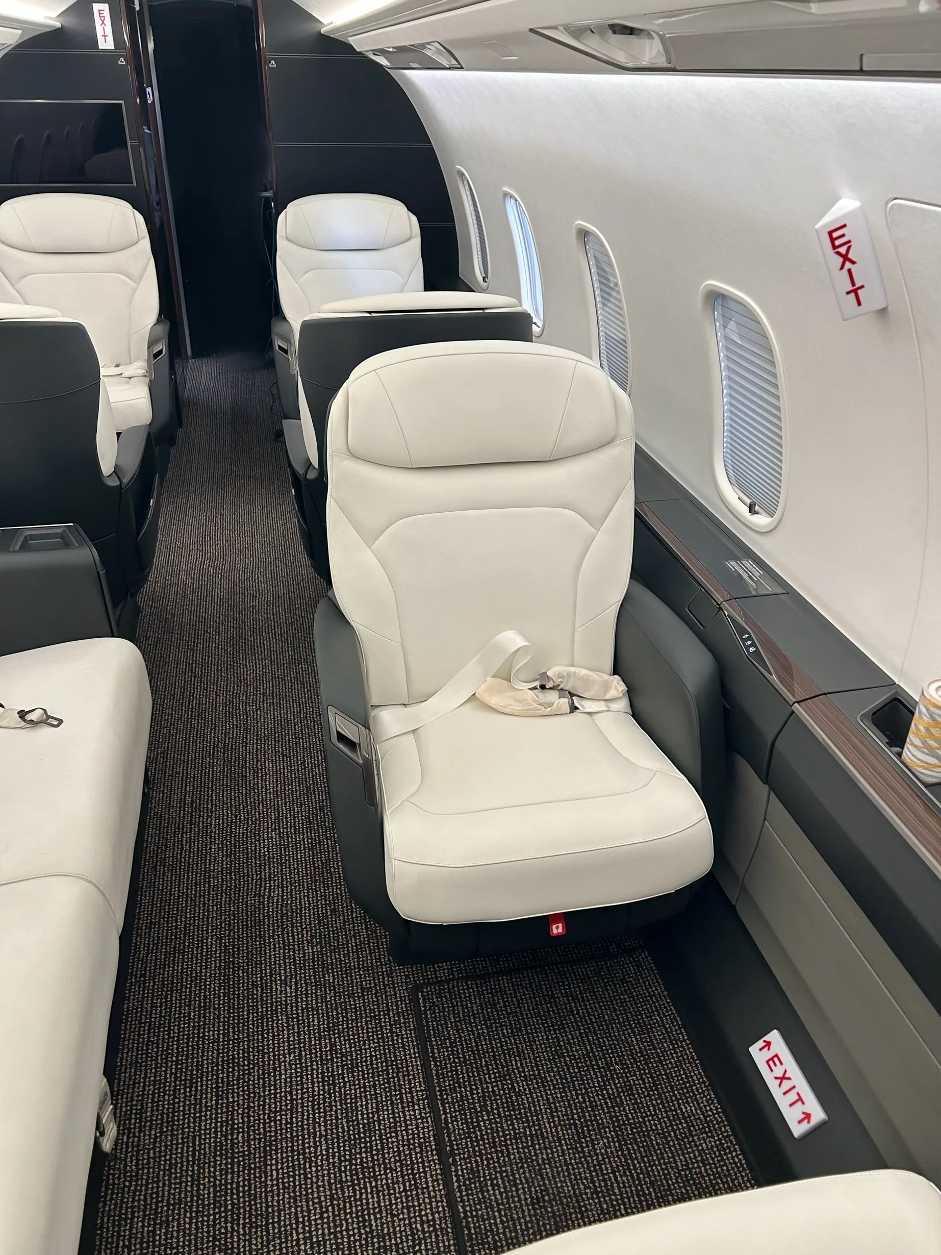 Cabin interior of a Bombardier Challenger 3500.