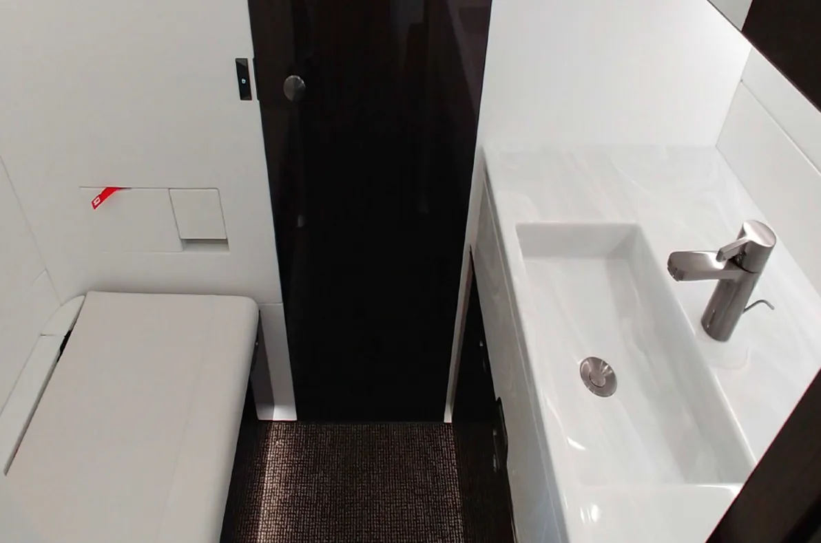 Cabin interior of a Bombardier Challenger 3500.