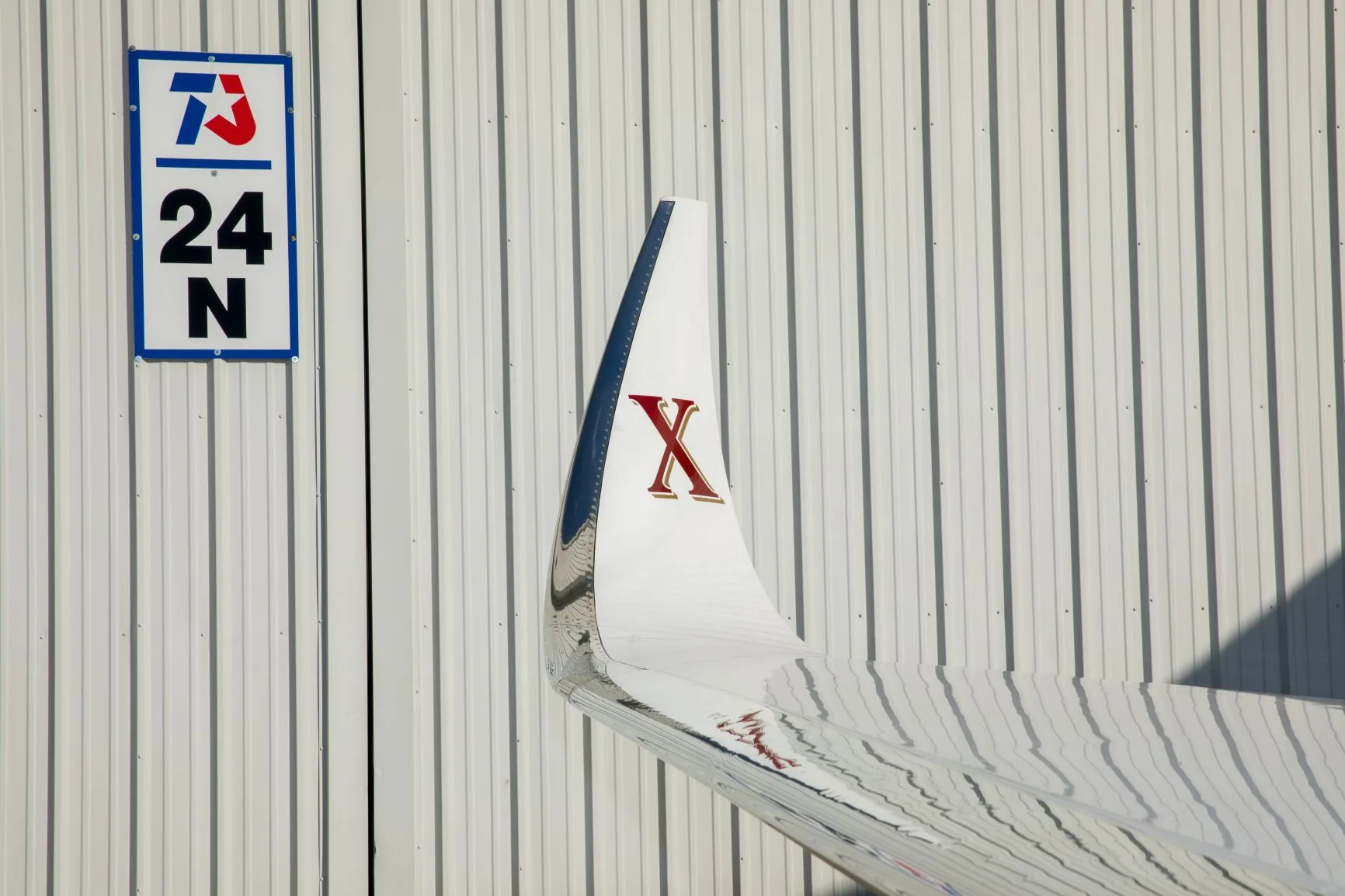 Exterior view of a 1998 Cessna CITATION X.