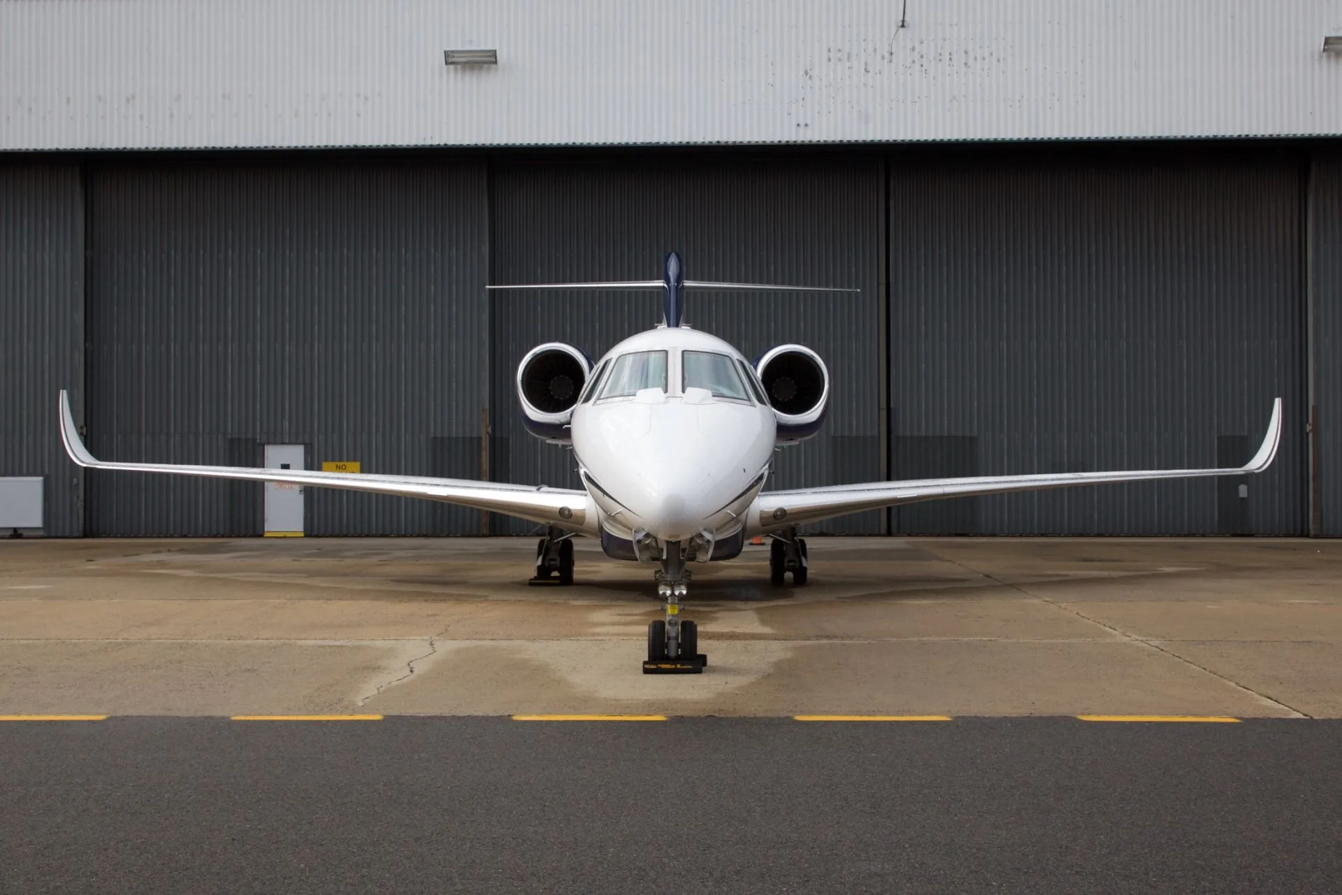 Exterior view of a 2012 Cessna CITATION X.