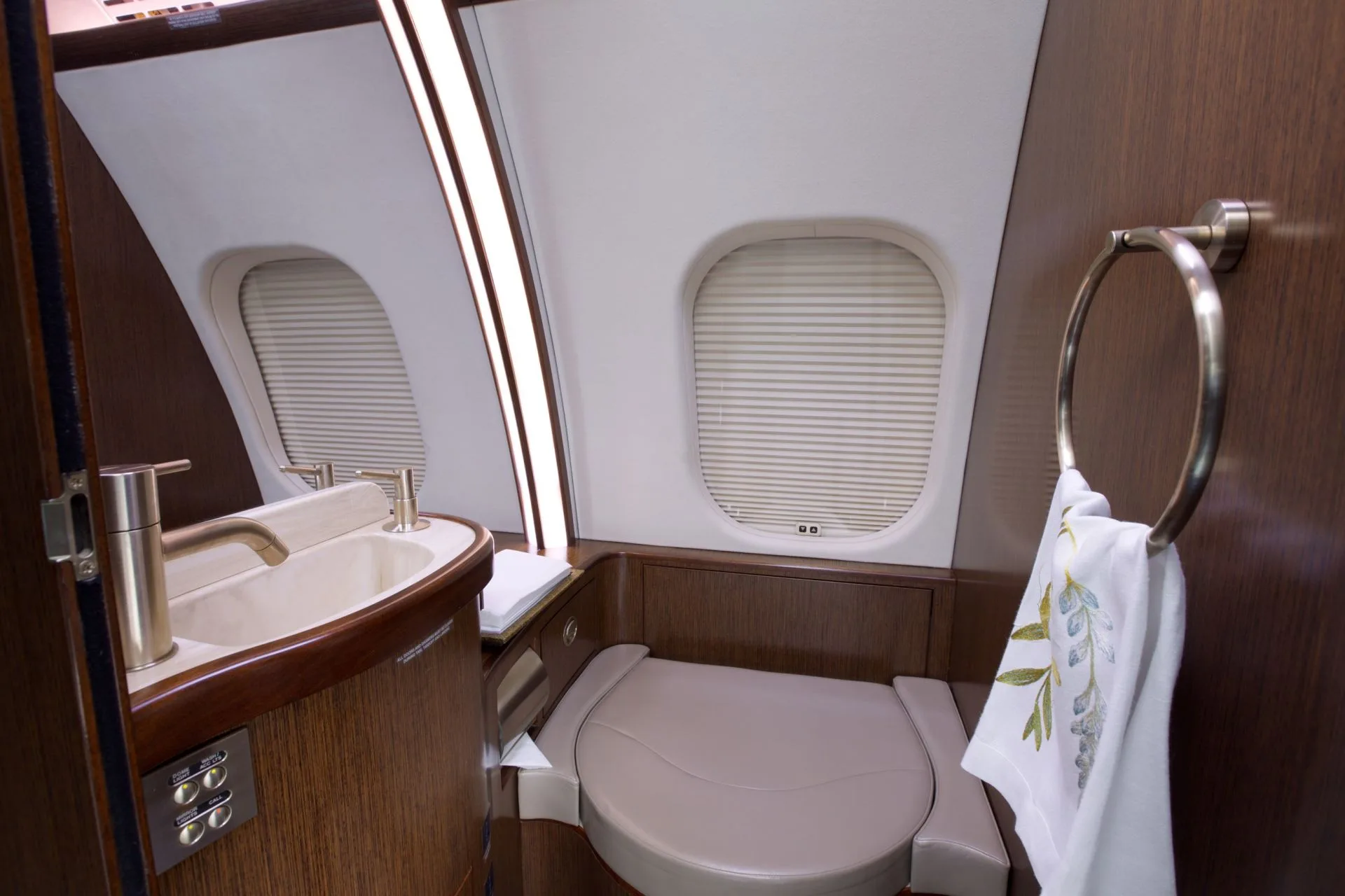 2011 Bombardier Global 5000