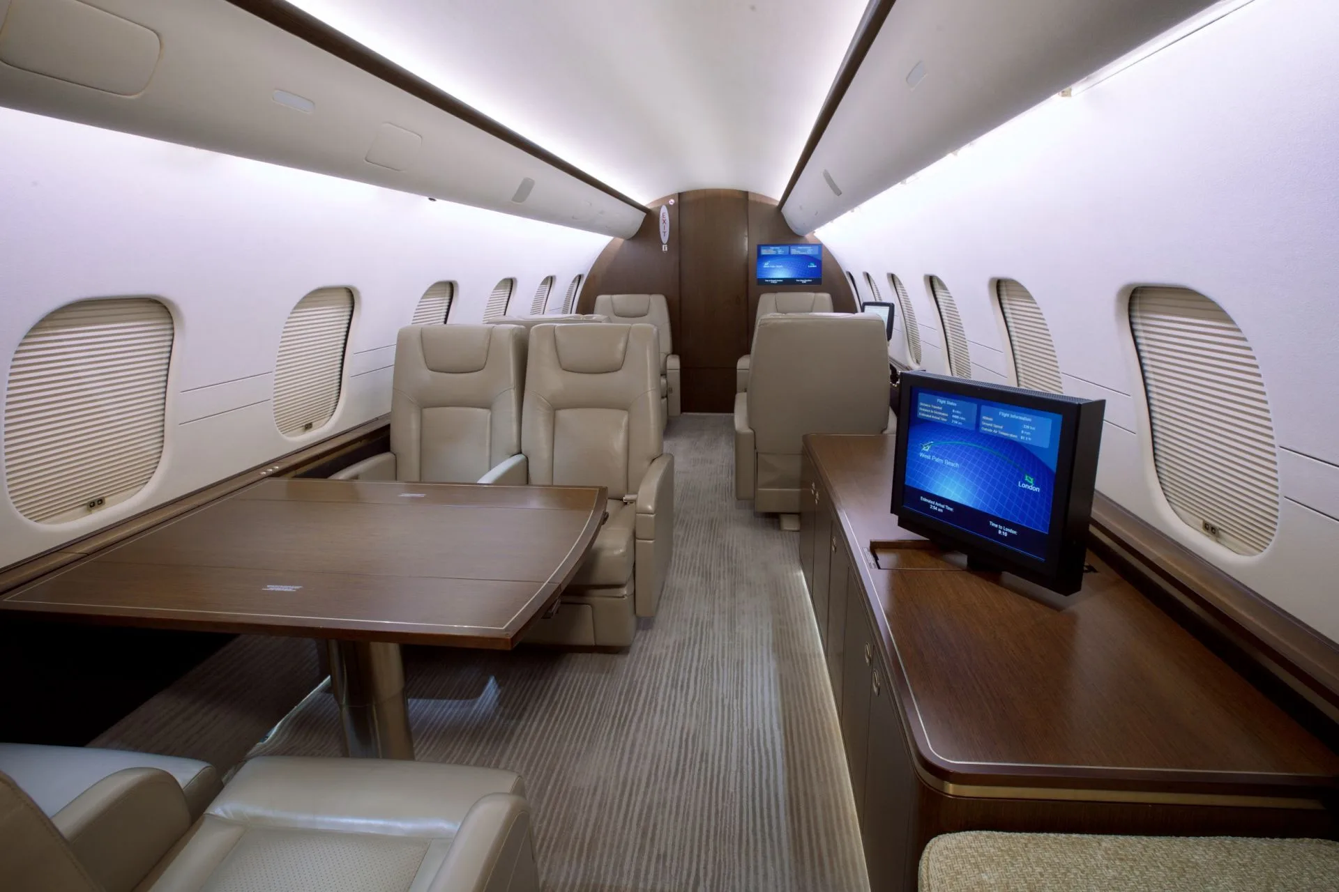 2011 Bombardier Global 5000