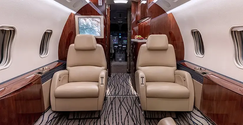 Challenger 300