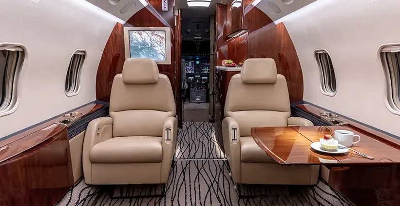 Challenger 300