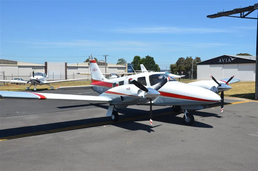 Exterior view of a 1980 Piper Seneca II, VH-SUM.