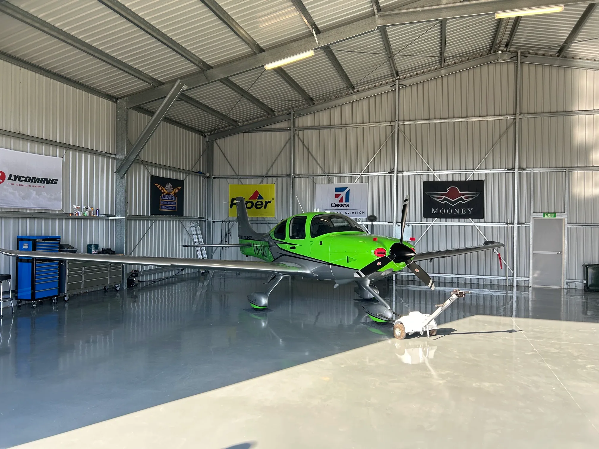 Exterior view of a 2009 Cirrus SR20, VH-XRZ.