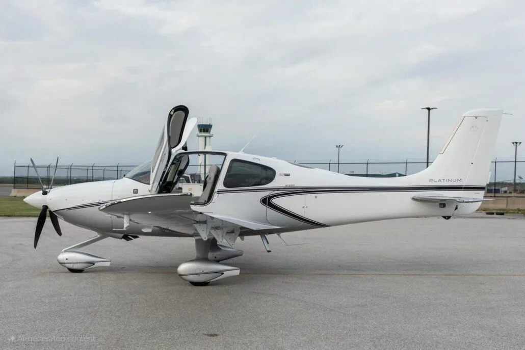 Exterior view of a 2004 Cirrus SR22 G2, VH-WJB.