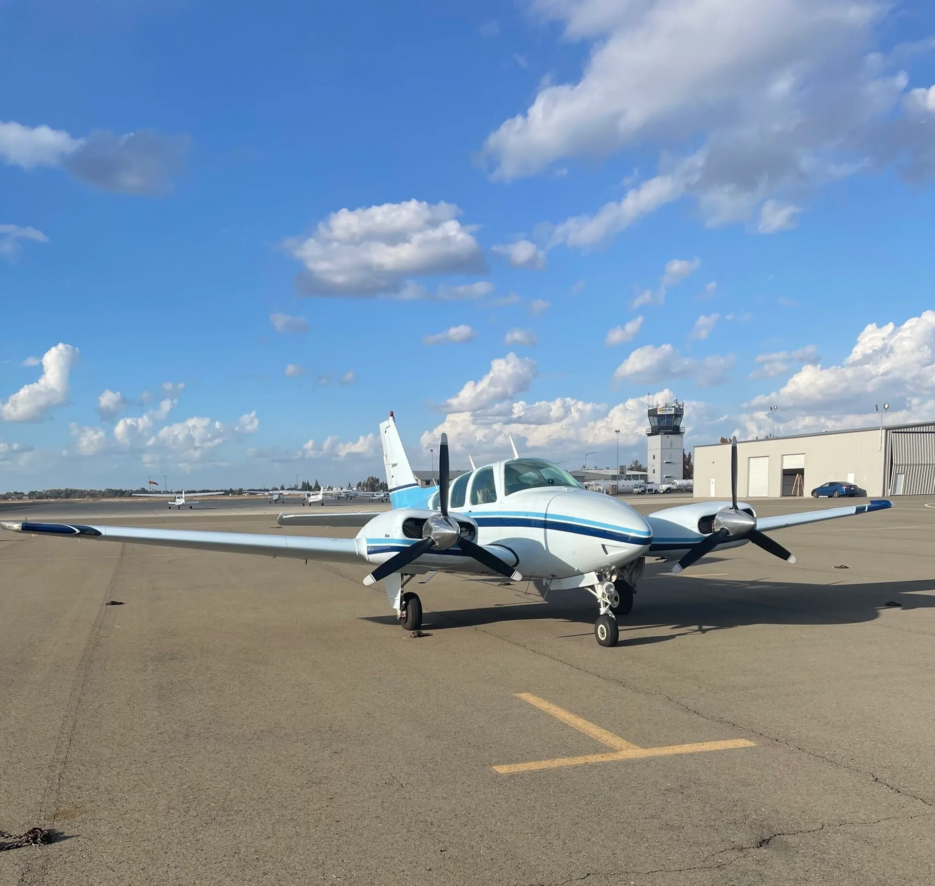Exterior view of a 2007 Beechcraft Baron G58 | Aircraft Listing | Plane Sales USA.