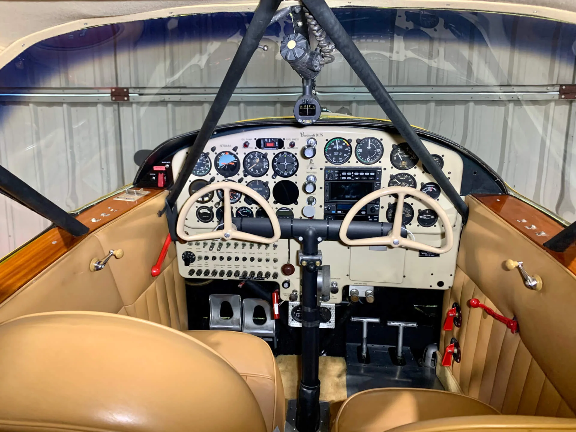 Cockpit and instrument panel of a 1943 Beechcraft D-17S Staggerwing.