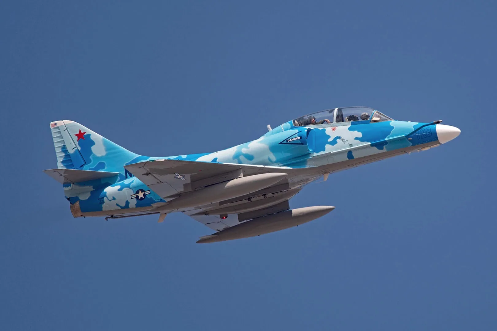 1992 McDonnell Douglas TA-4J Skyhawk