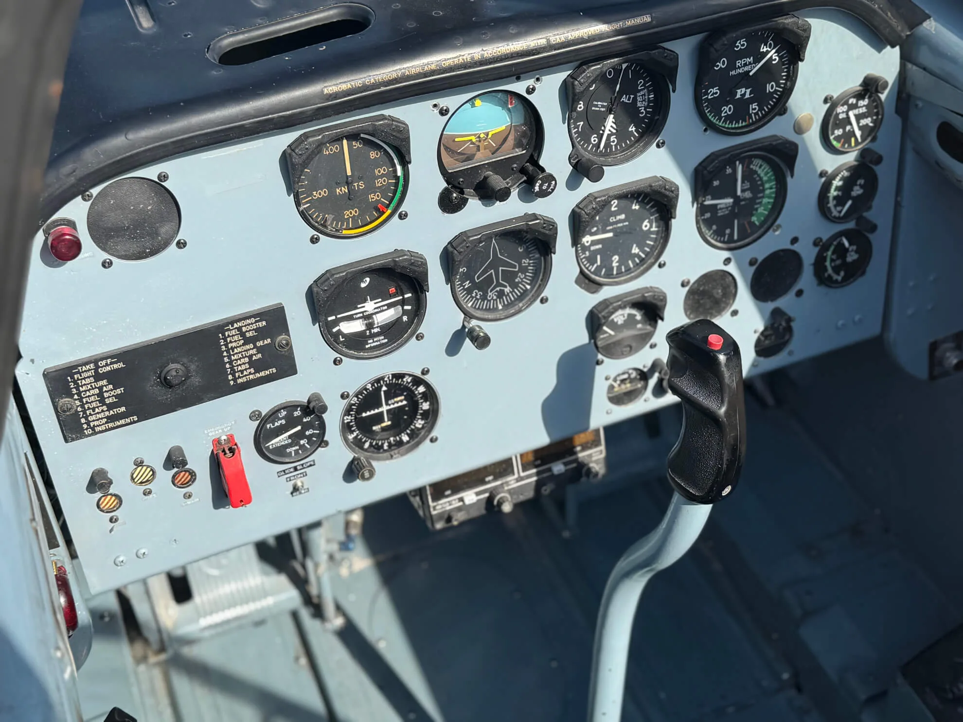 Cockpit and instrument panel of a 1955 Beechcraft T-34A Mentor.