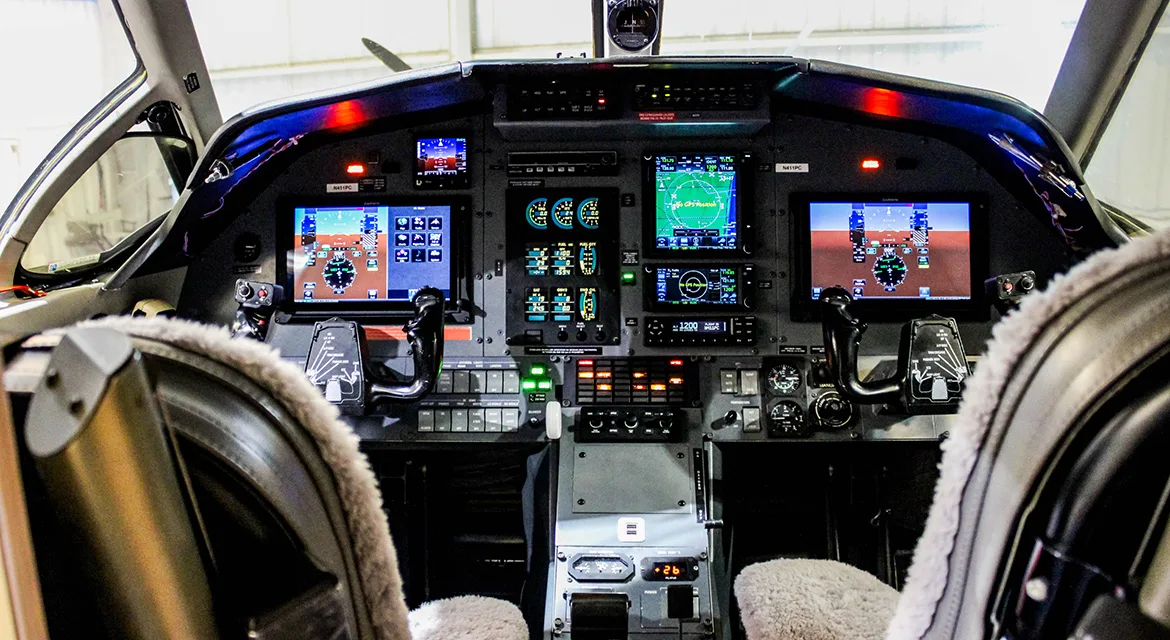 Avionics suite of a 1995 Pilatus PC12-45.