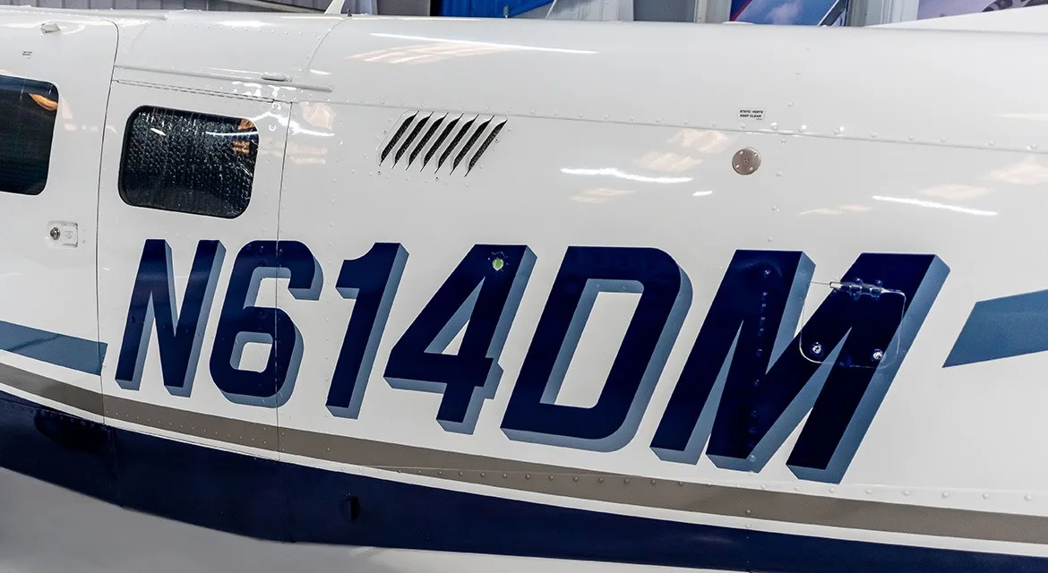Engine detail of a 2006 Piper Saratoga II TC.