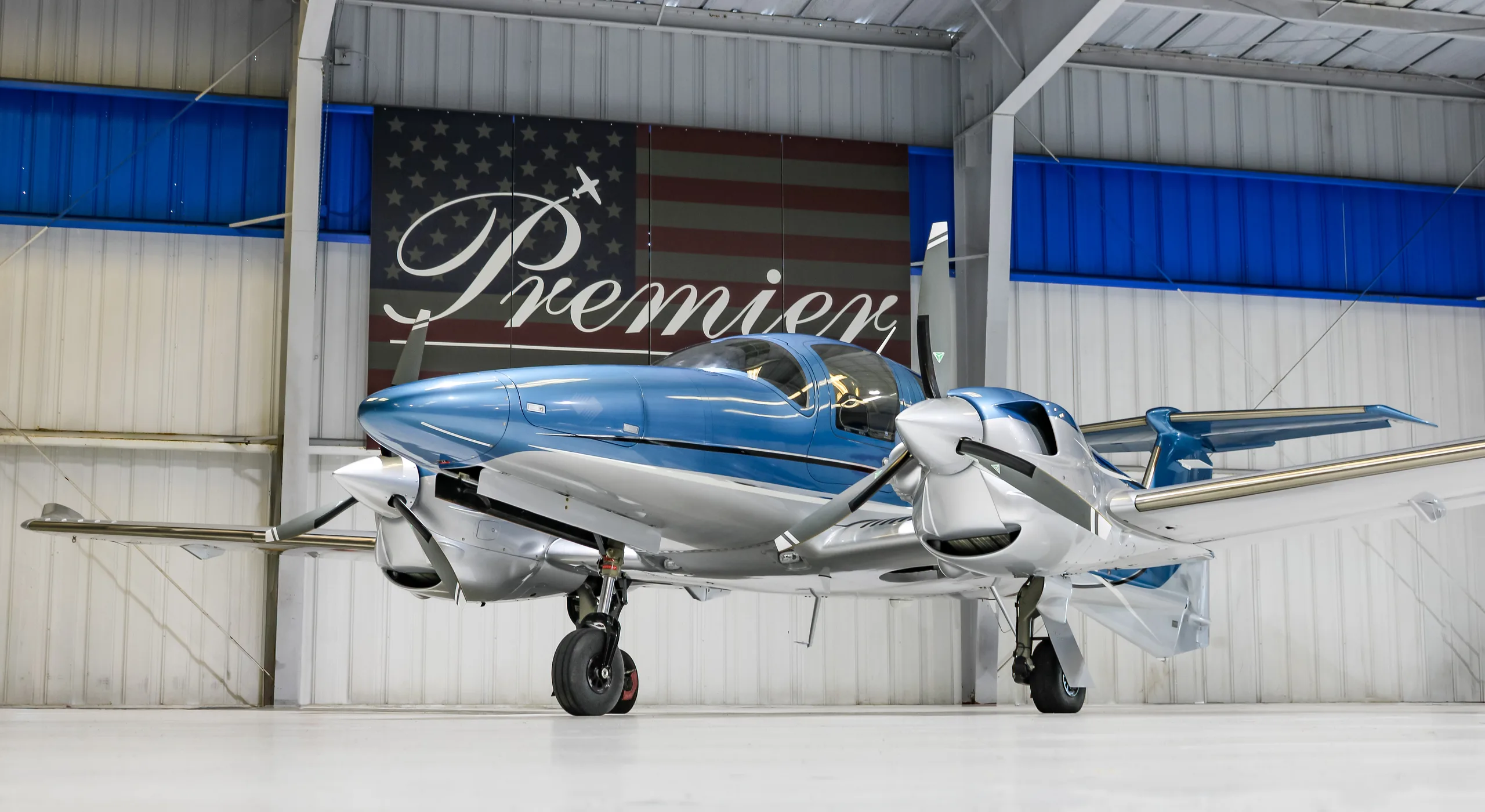 Exterior view of a 2023 Diamond DA62, N895PA.
