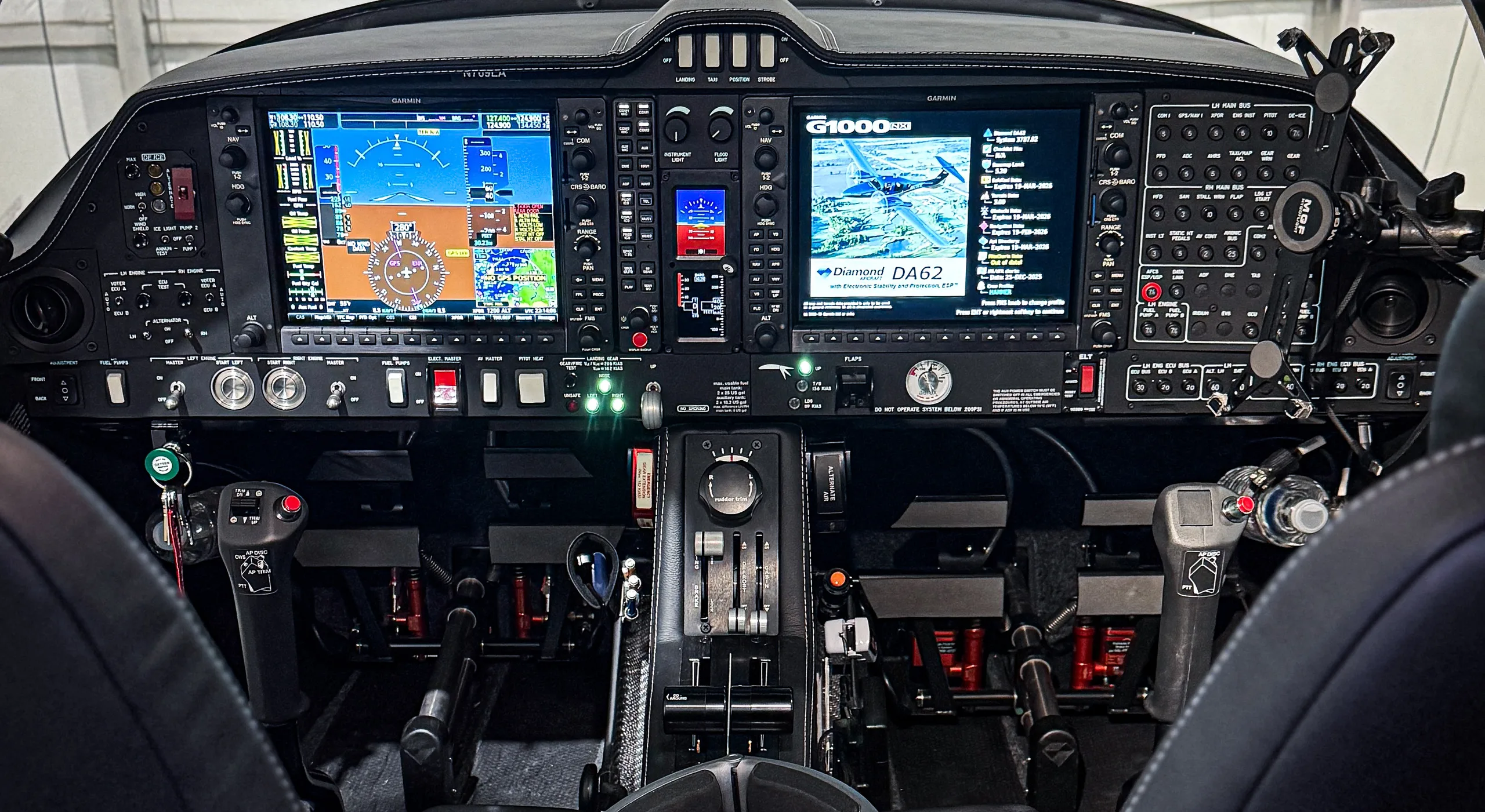 Cockpit and instrument panel of a 2024 Diamond DA62.
