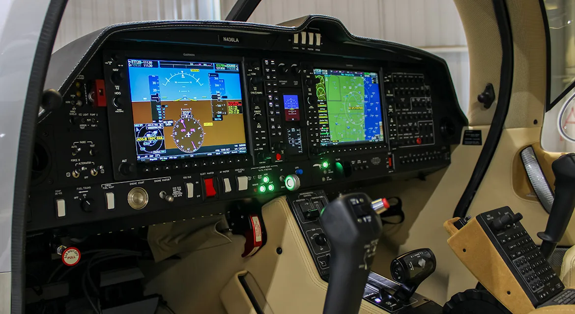 Cockpit and instrument panel of a 2025 Diamond DA50 RG.