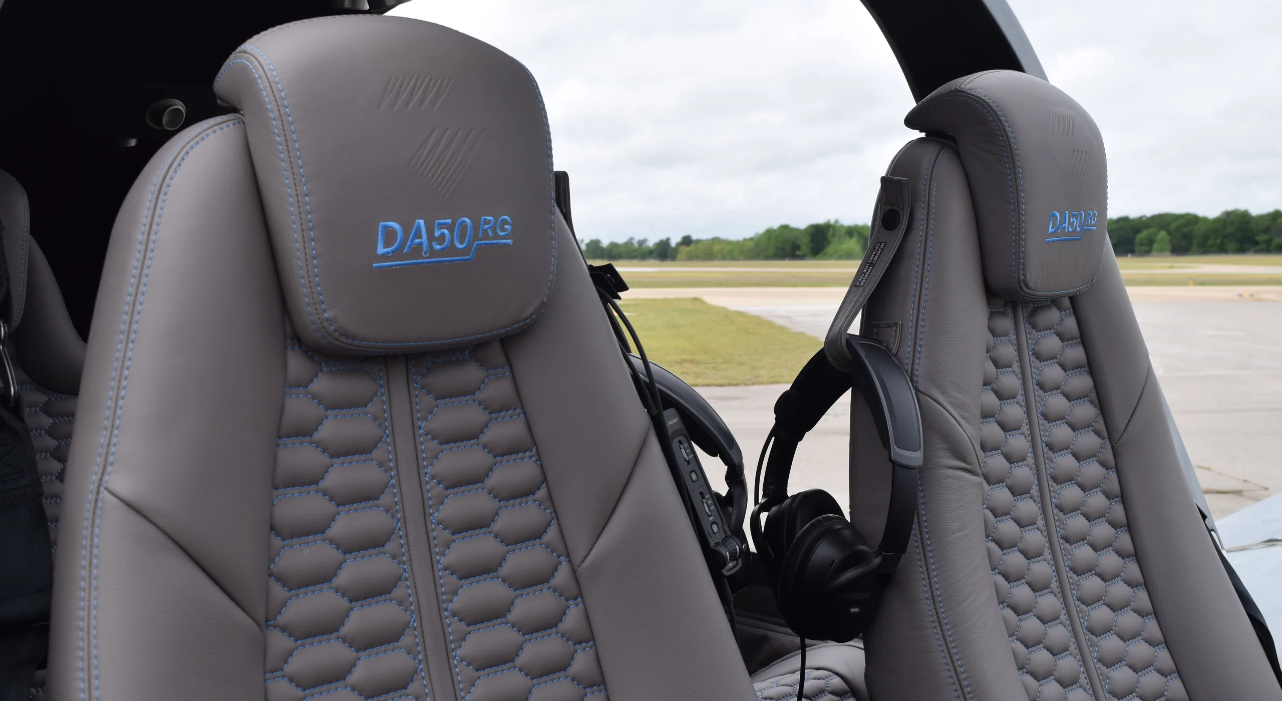 Cabin interior of a 2025 Diamond DA50 RG.