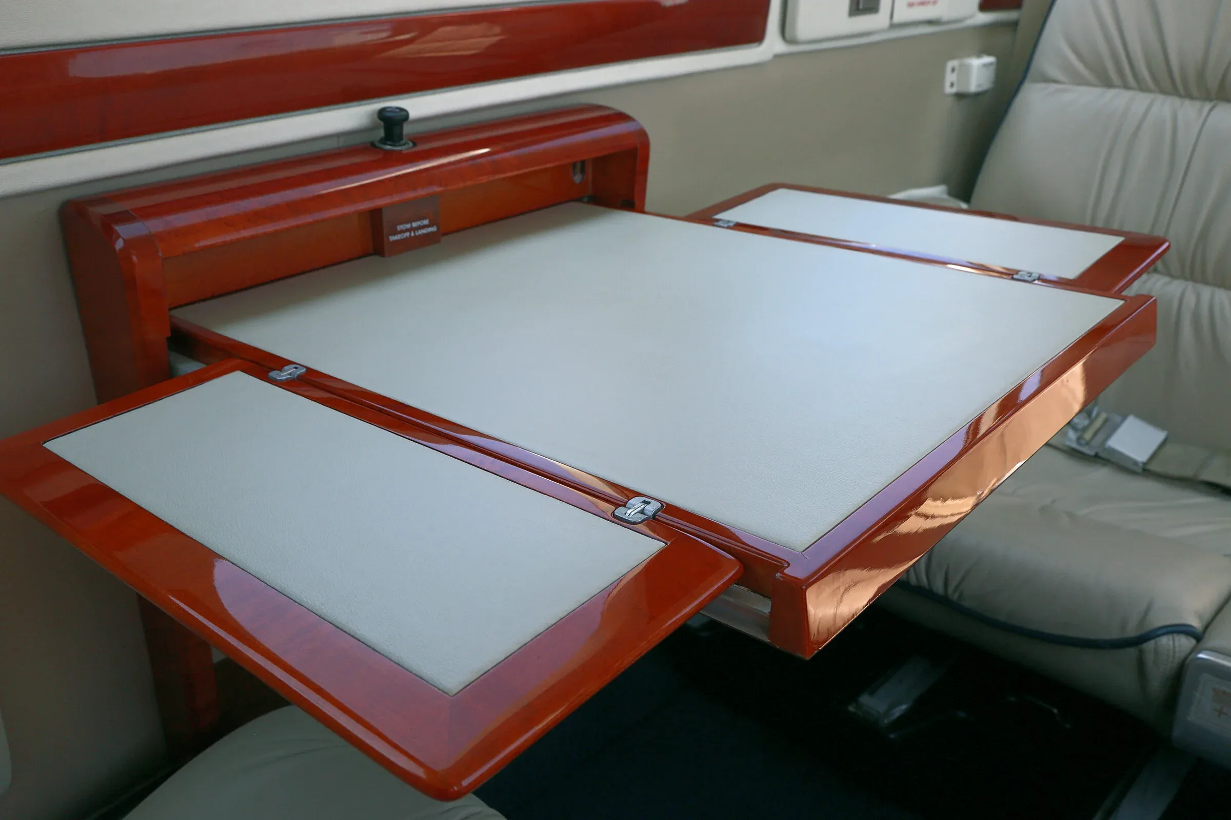 Cabin interior of a 2000 Beechcraft Bonanza.