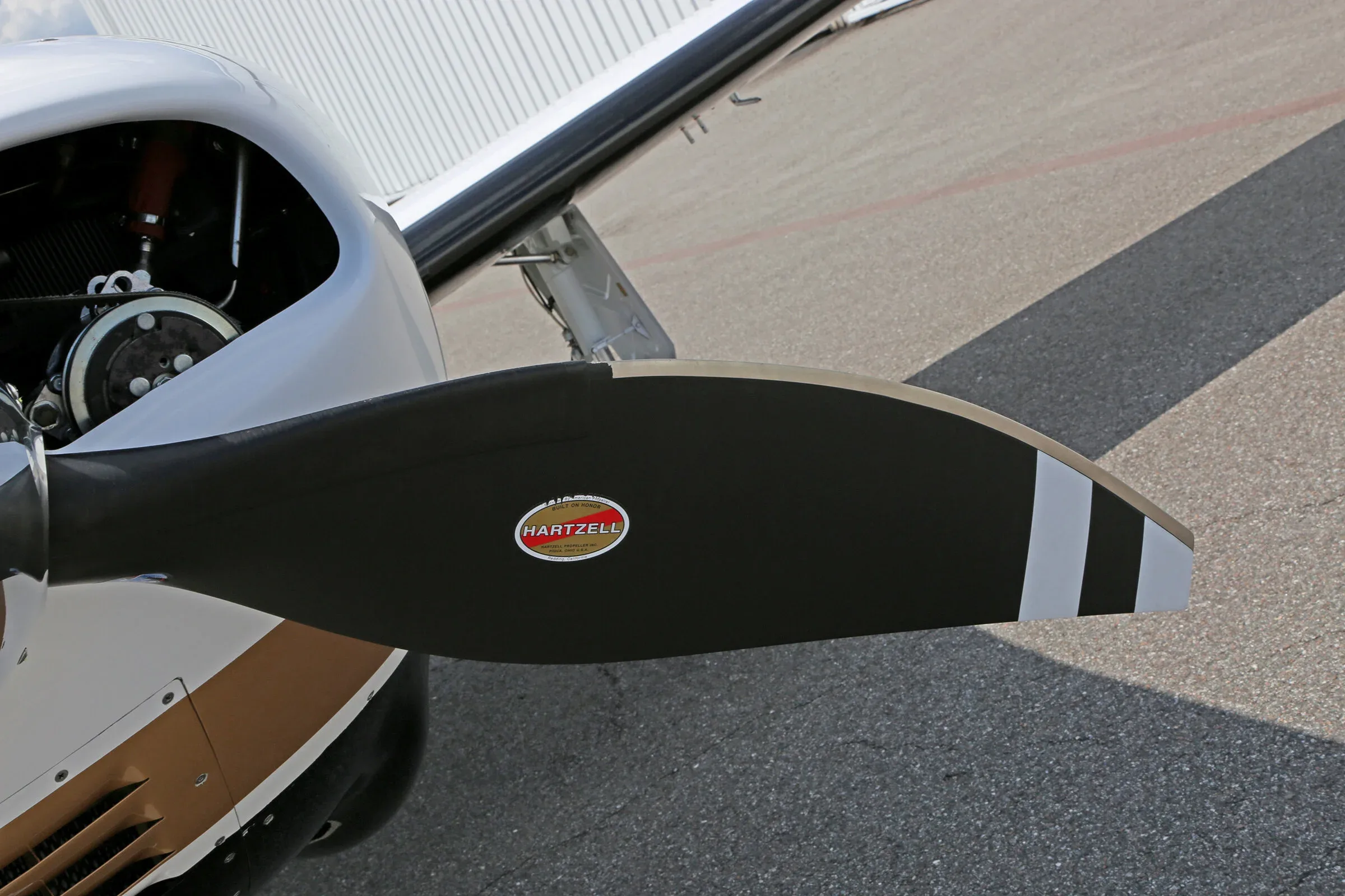 Engine detail of a 2014 Piper PA-46 350P MIRAGE.