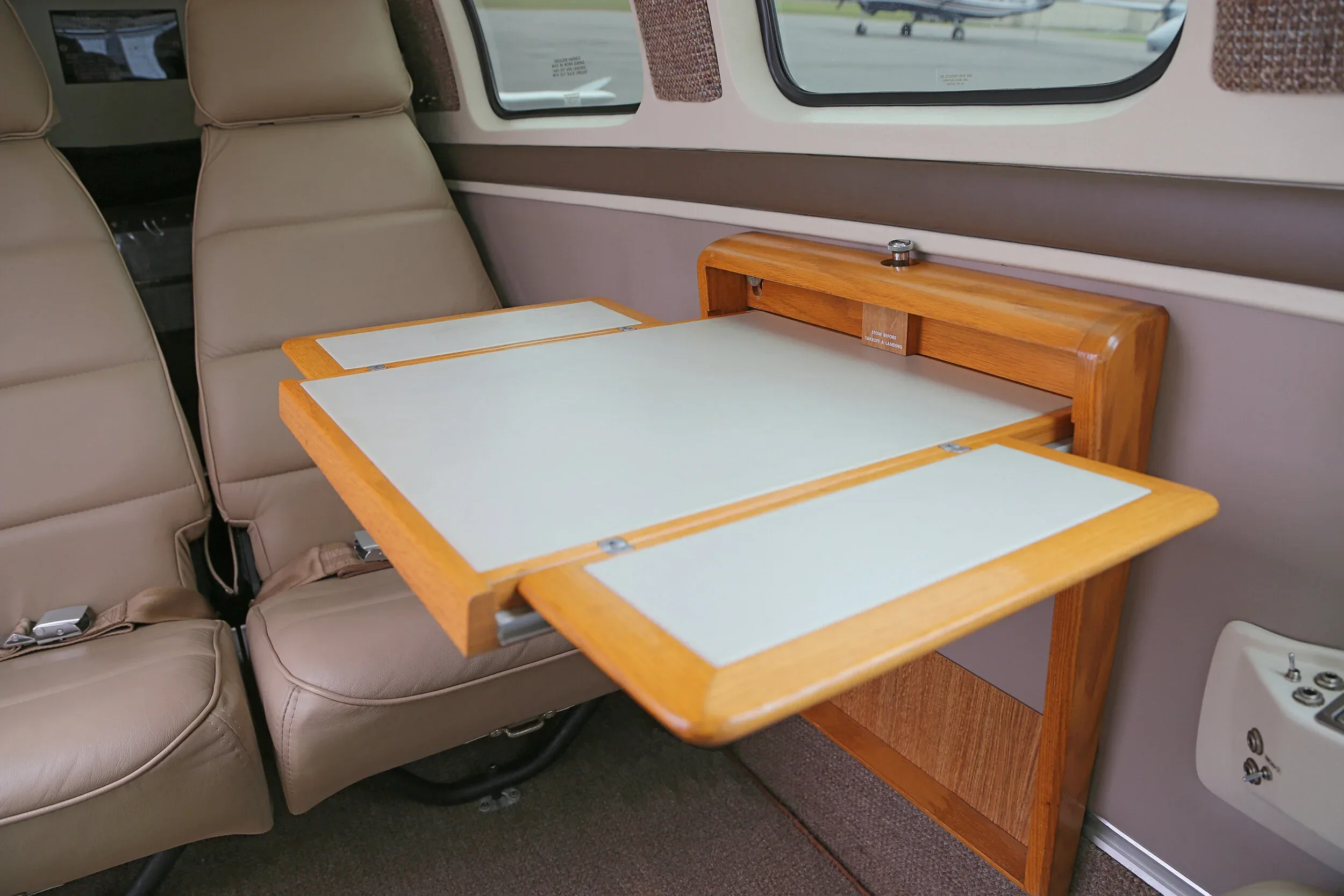 Cabin interior of a 1995 Beechcraft Bonanza.