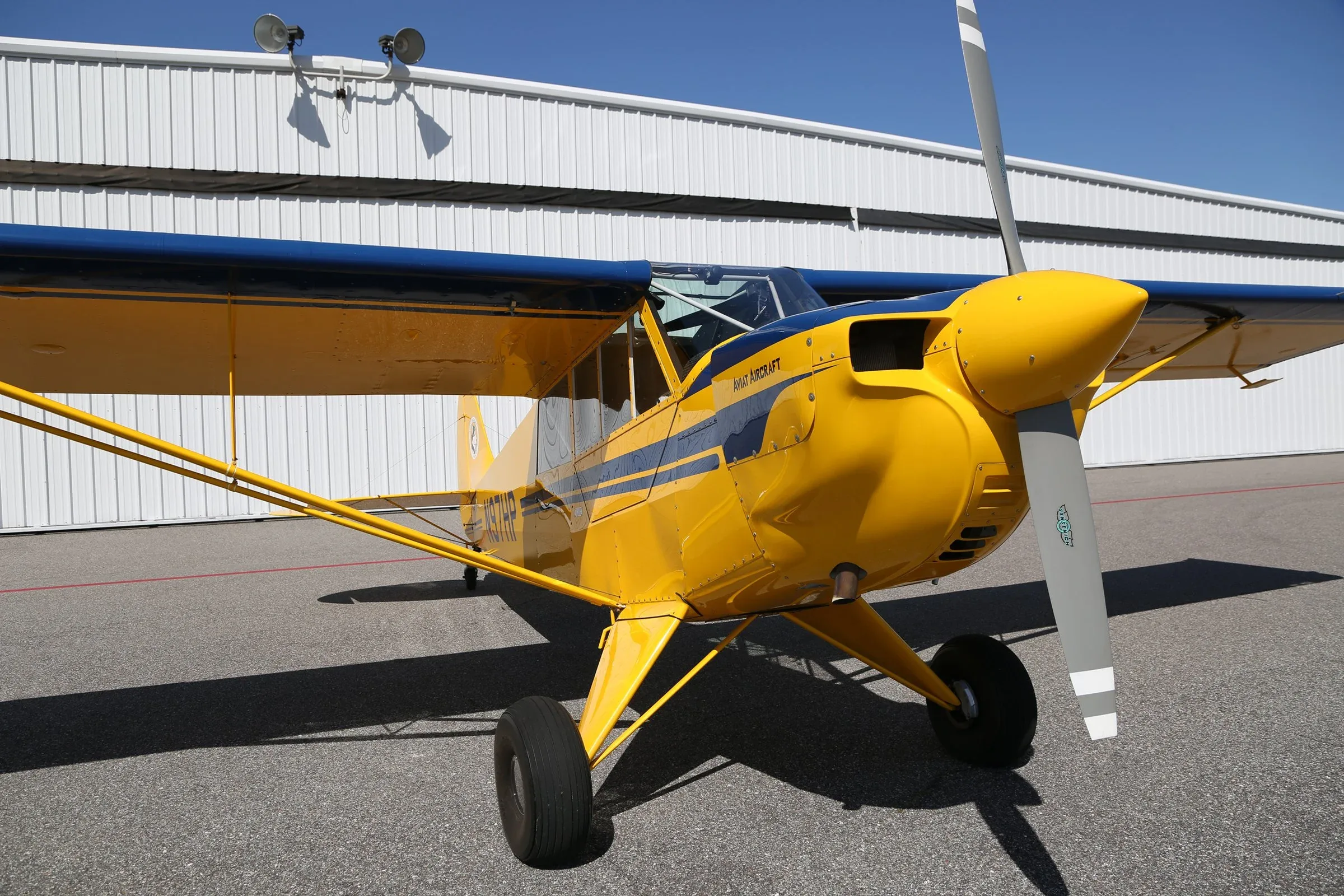 Exterior view of a 2002 Aviat Husky A-1B.
